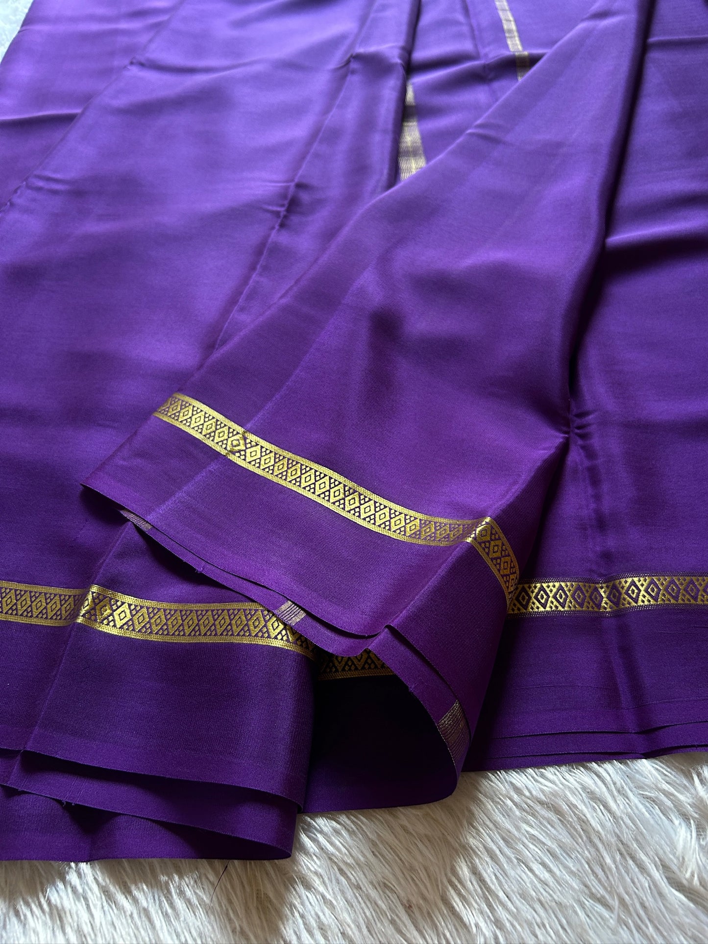 Kushee : Solid violet