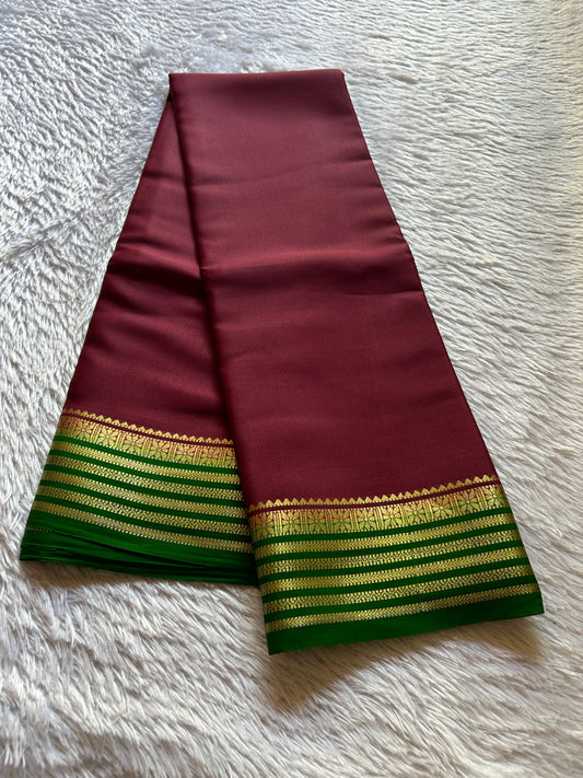 Nayana (2D) : Maroon-emerald green