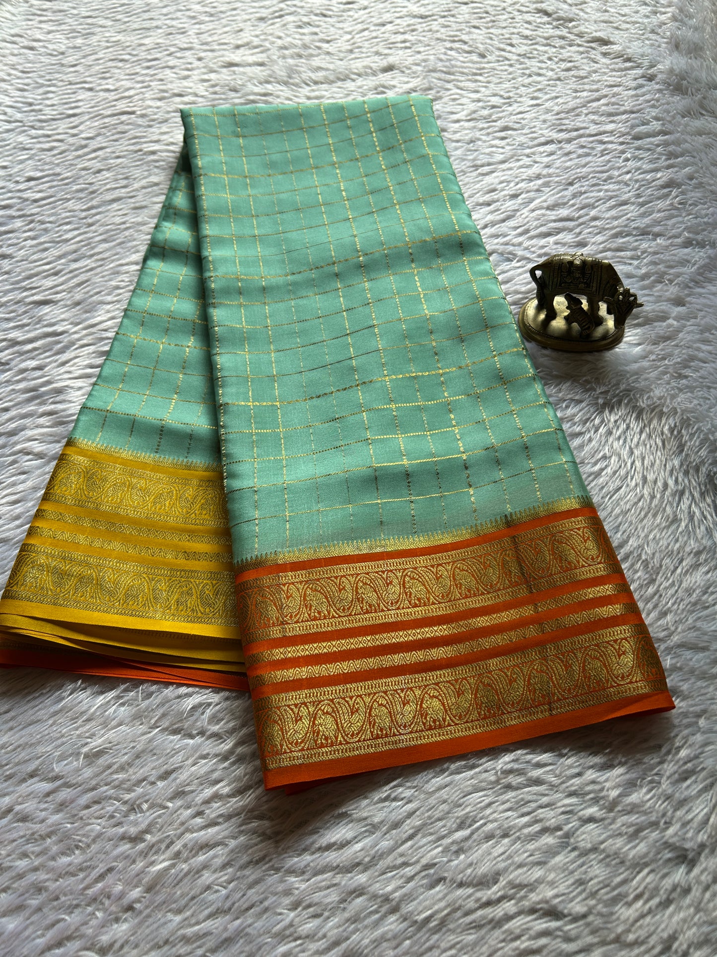 Ganga (3D) : Sea green-yellow-orange