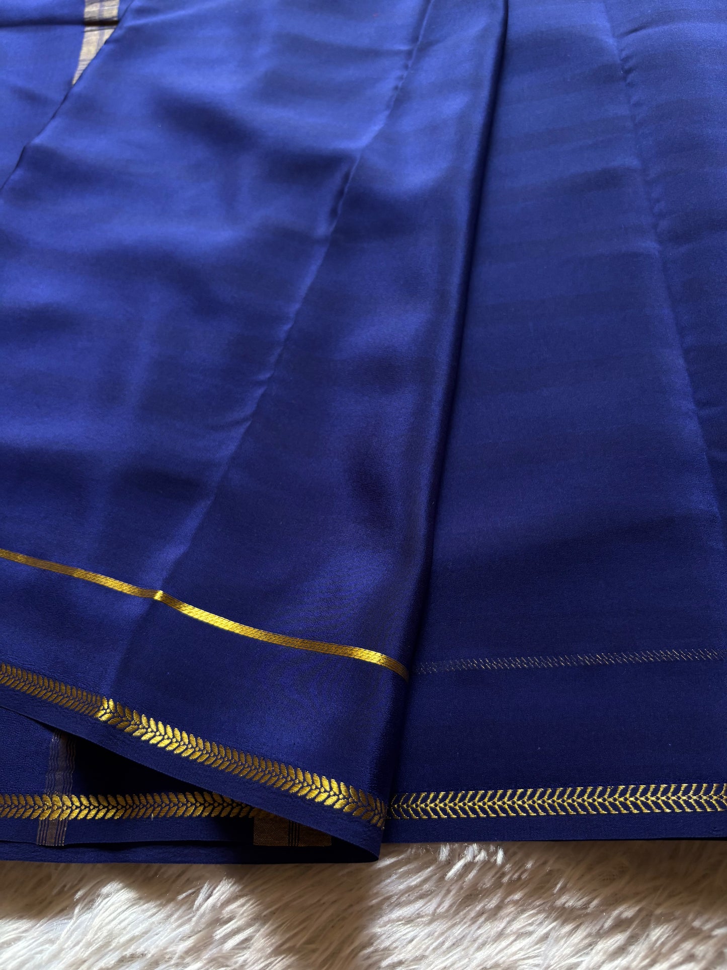 Vinaya : Solid Navy blue
