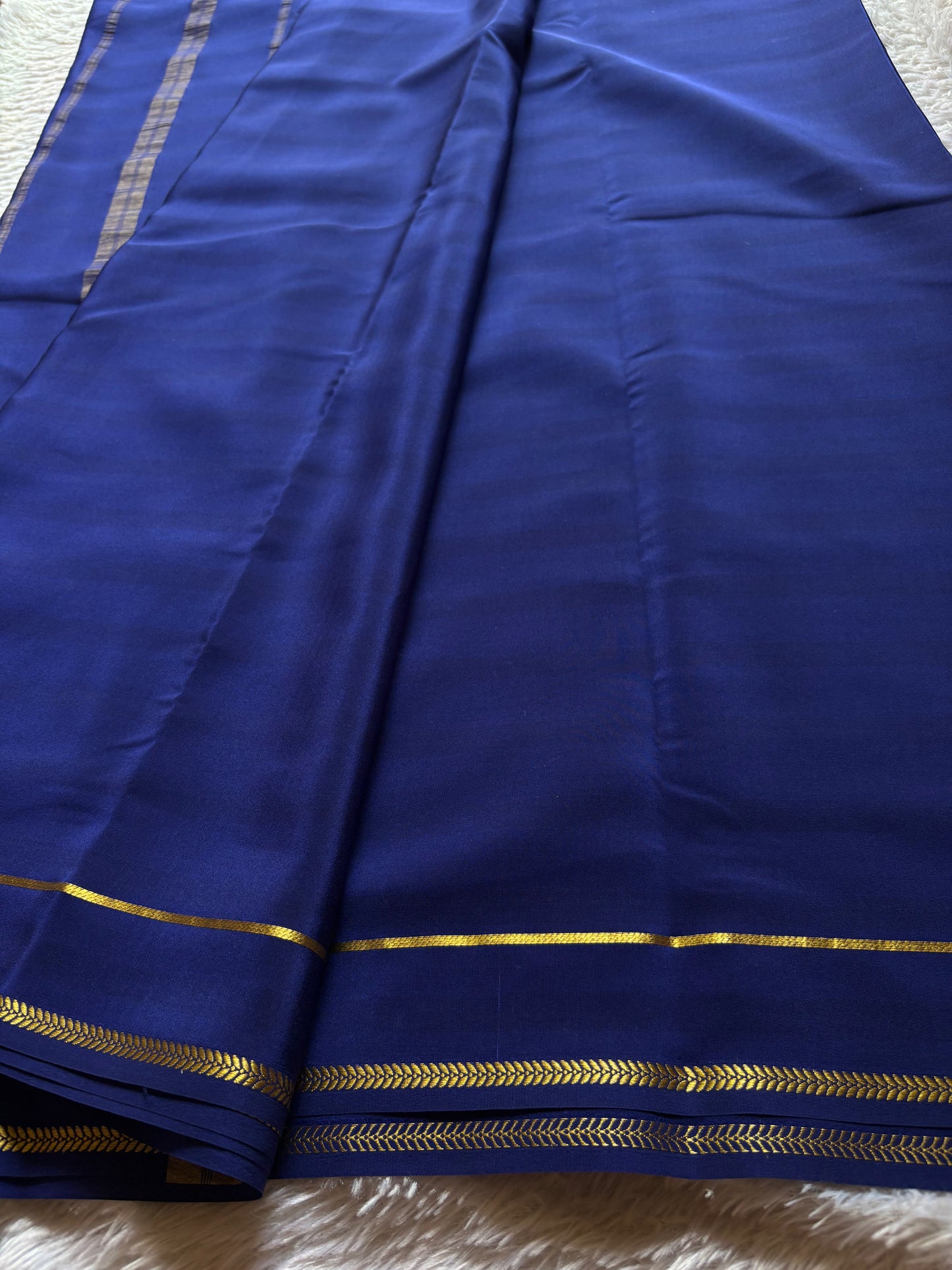 Vinaya : Solid Navy blue