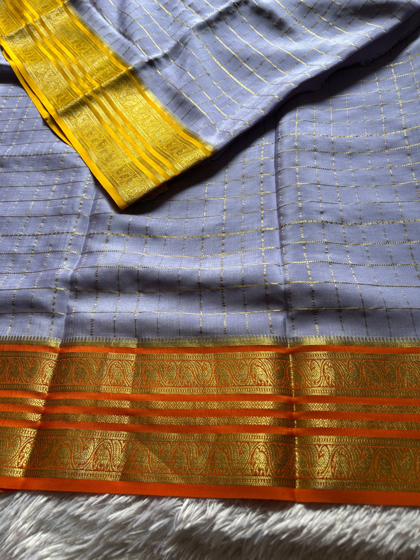 Ganga (3D) : Icy blue-yellow-orange