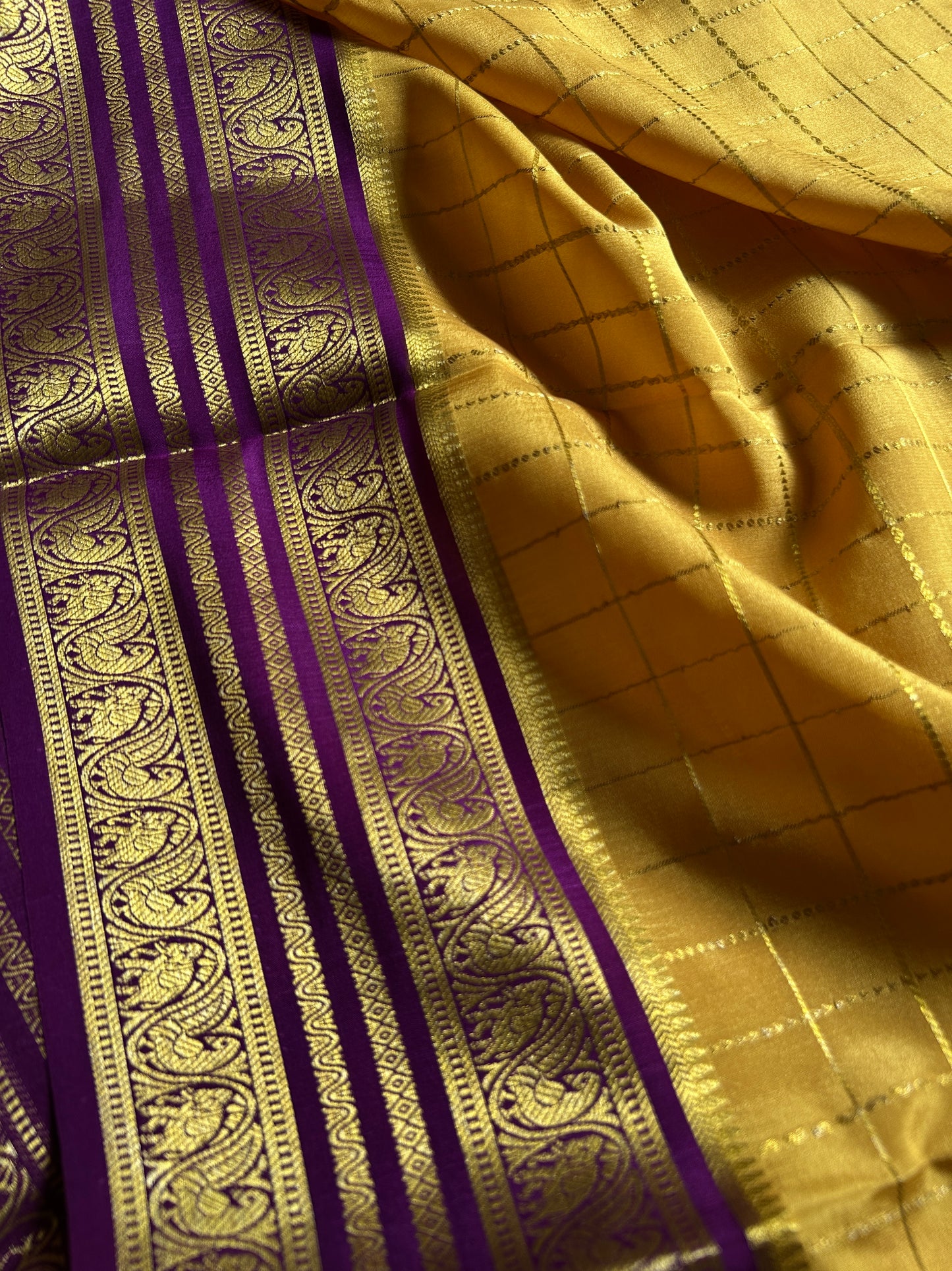Ganga (3D) : Mustard yellow-green-purple