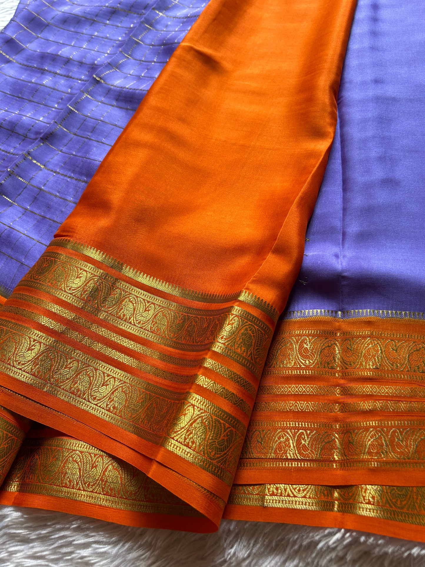 Ganga (3D) : Lavender blue-pink-orange