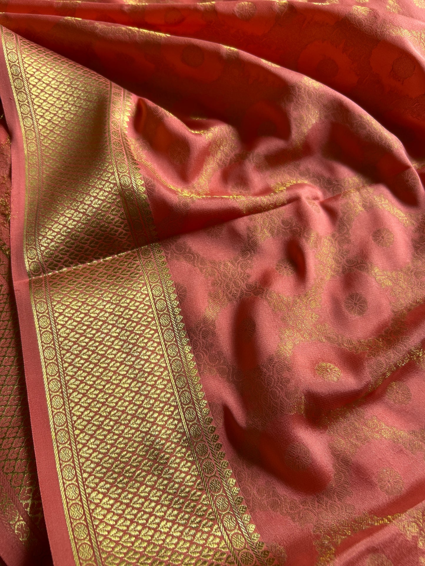 Sparsha (2D) : Brocade Peach-off white