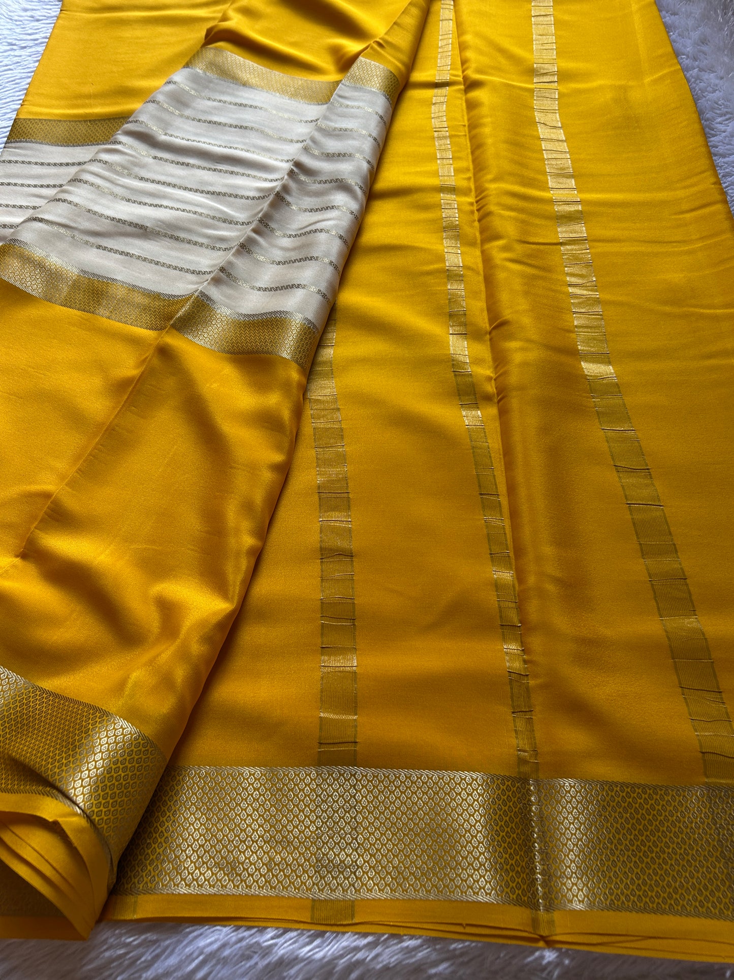 Kavya (2D) : Golden yellow-off white