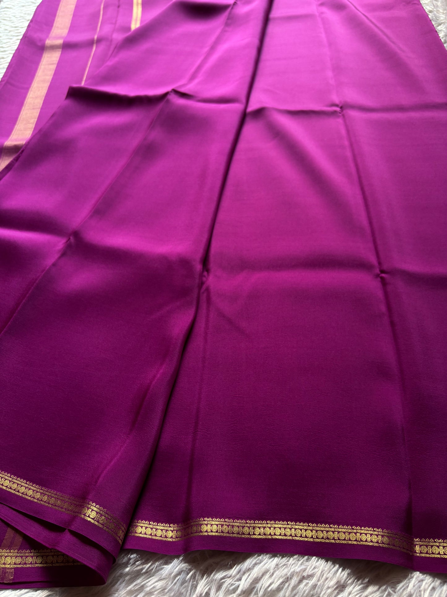 Sumukhi : Solid Magenta