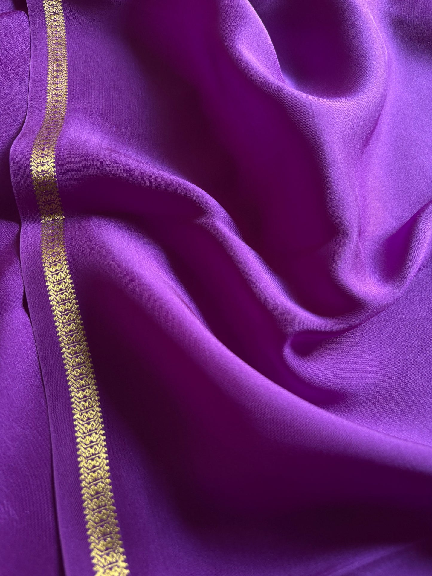 Mangala : Solid Lavender