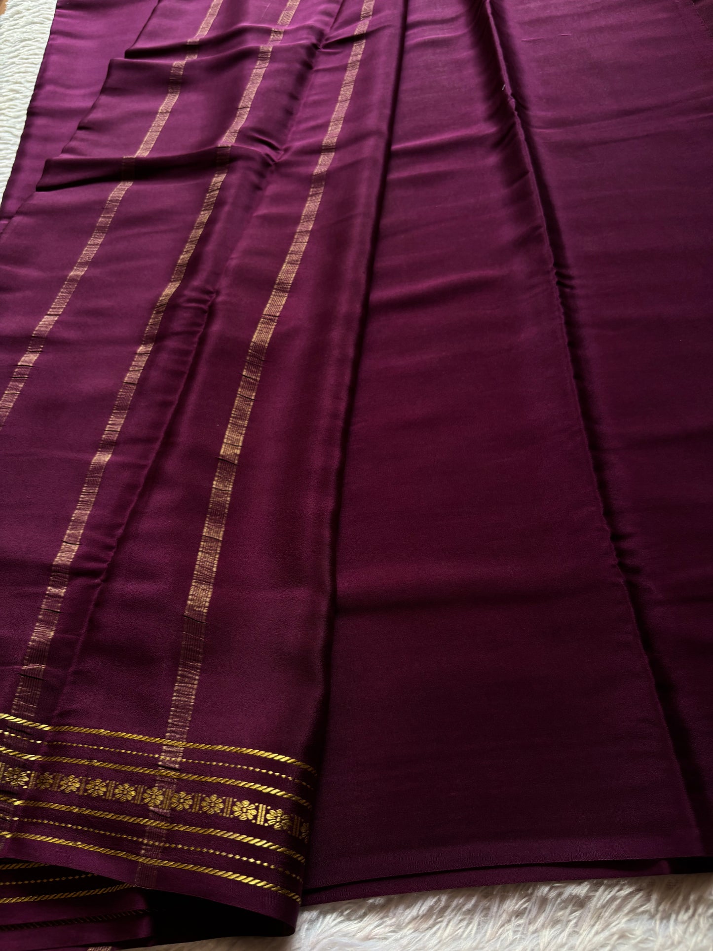 Mallige : Solid Chocolate brown