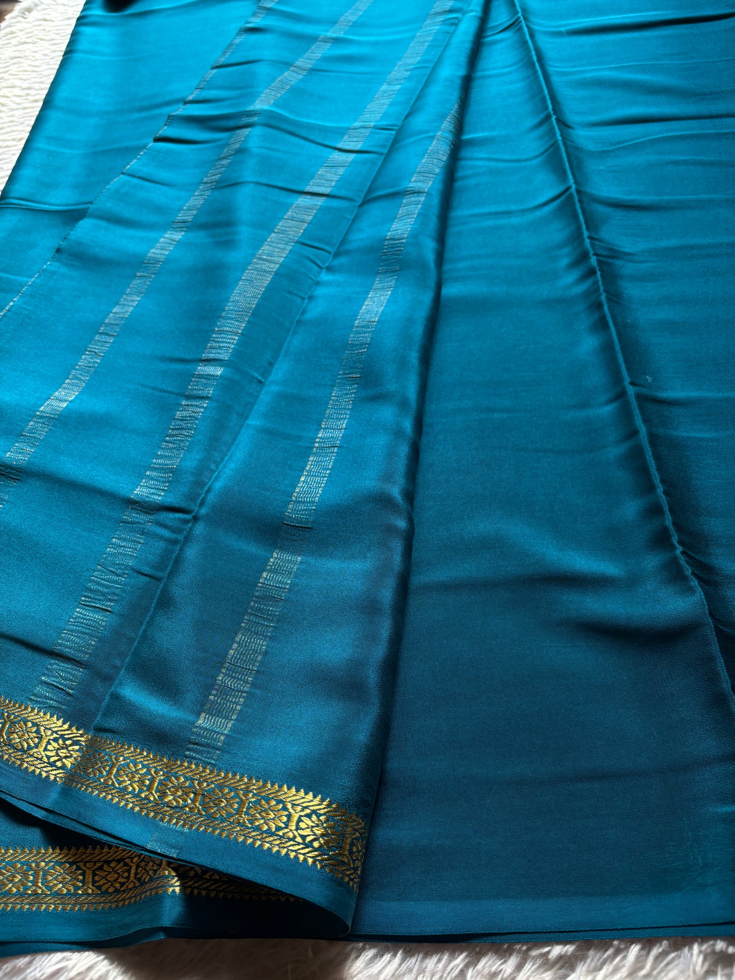 Rudrakshi : Solid Teal blue