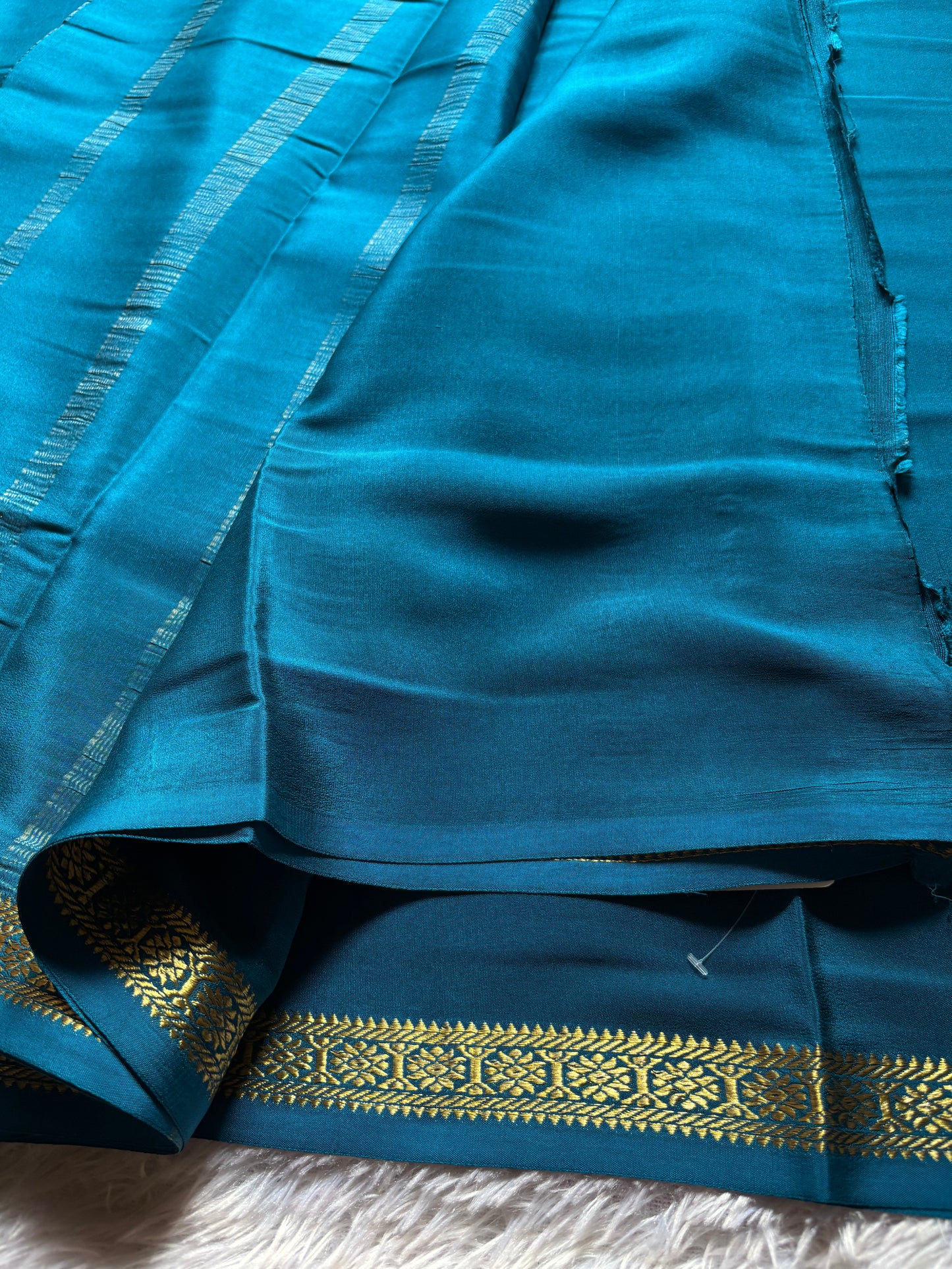 Rudrakshi : Solid Teal blue