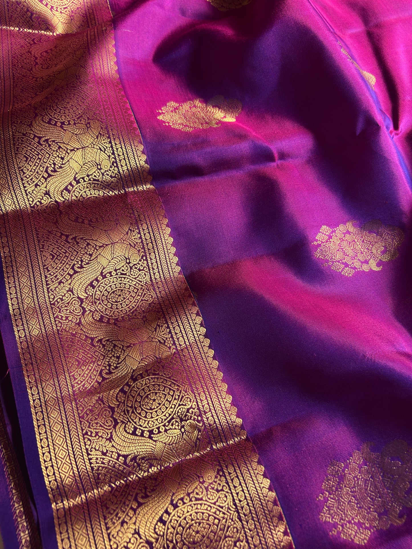Sambrama (2D) : Purple-coral red