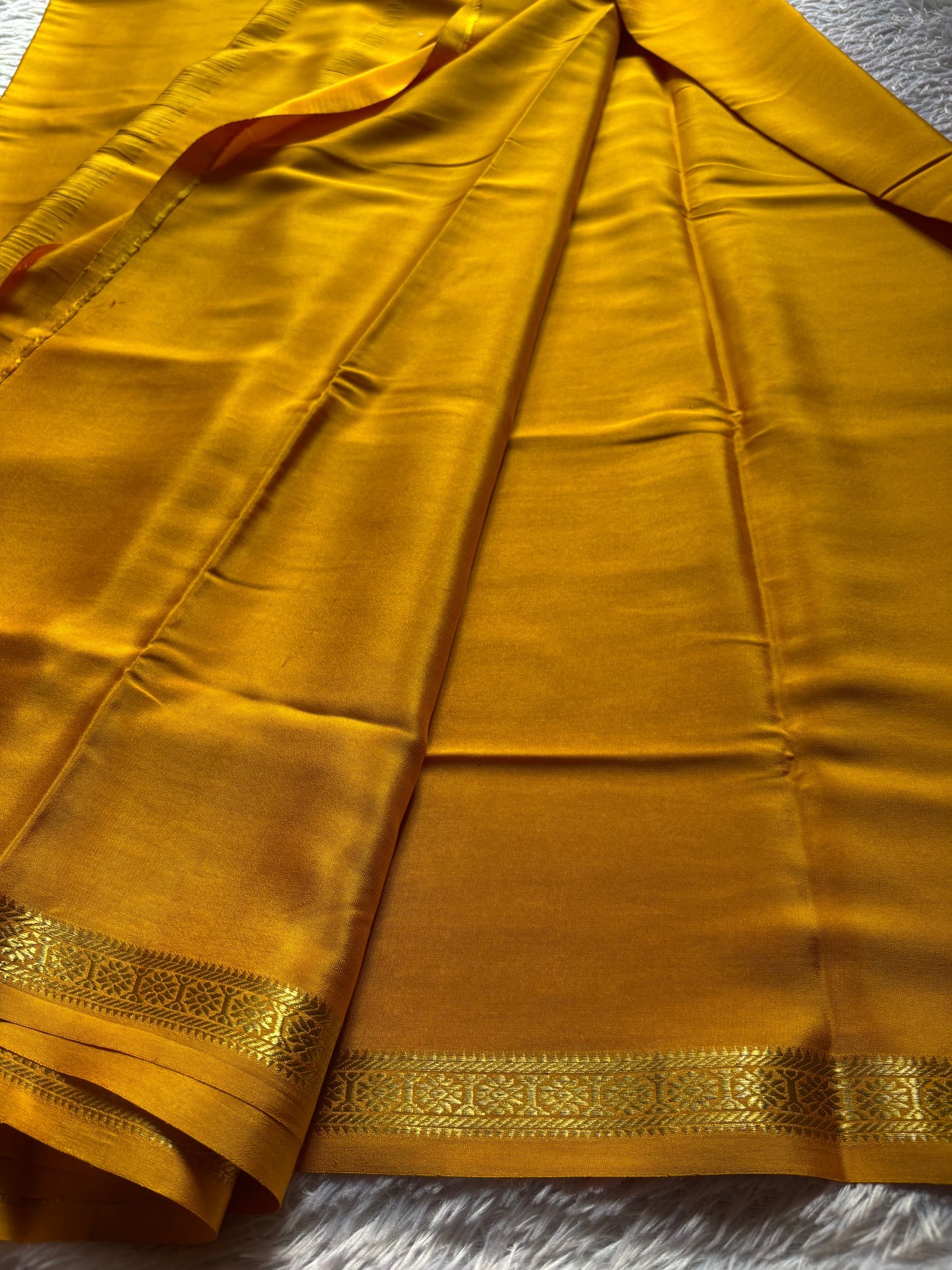 Rudrakshi : Solid Golden yellow