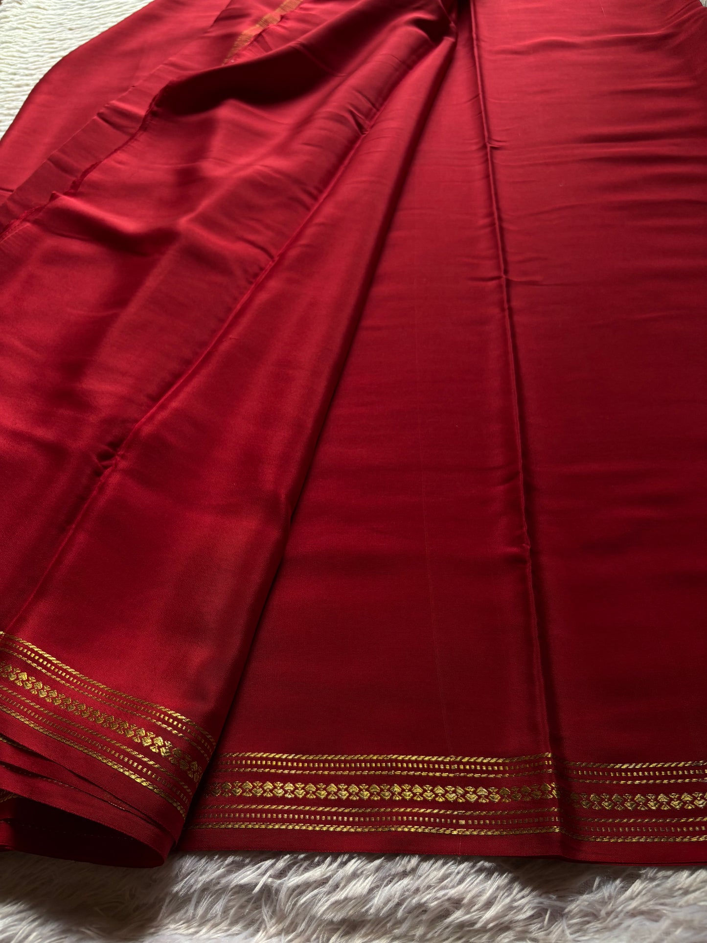 Sampige : Solid Dark red