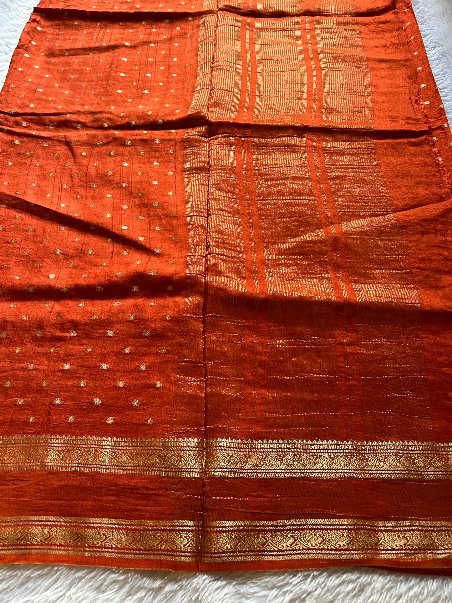 SS101 : Solid Rust orange