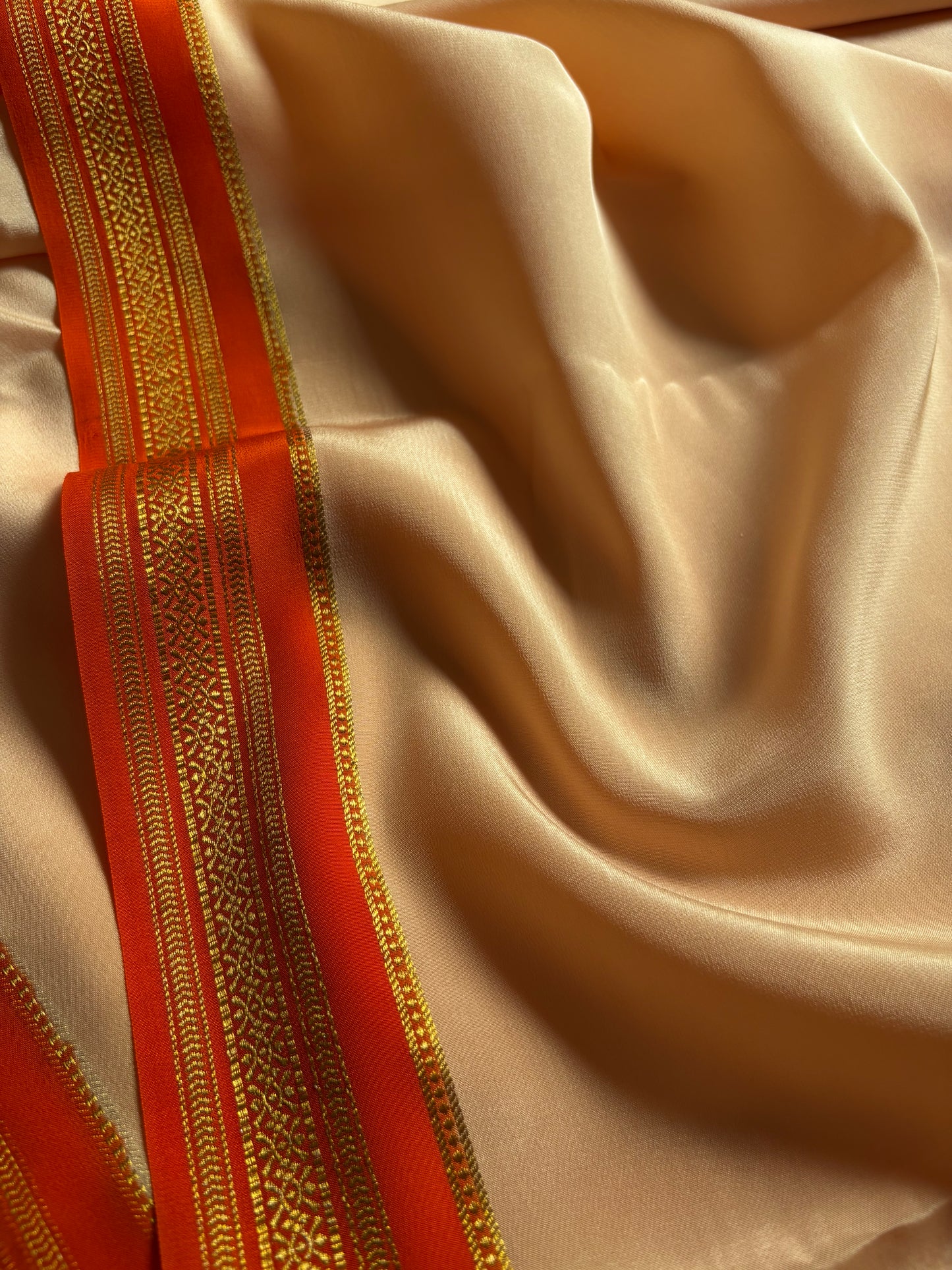 Shailaja (2D) : Light beige-orange