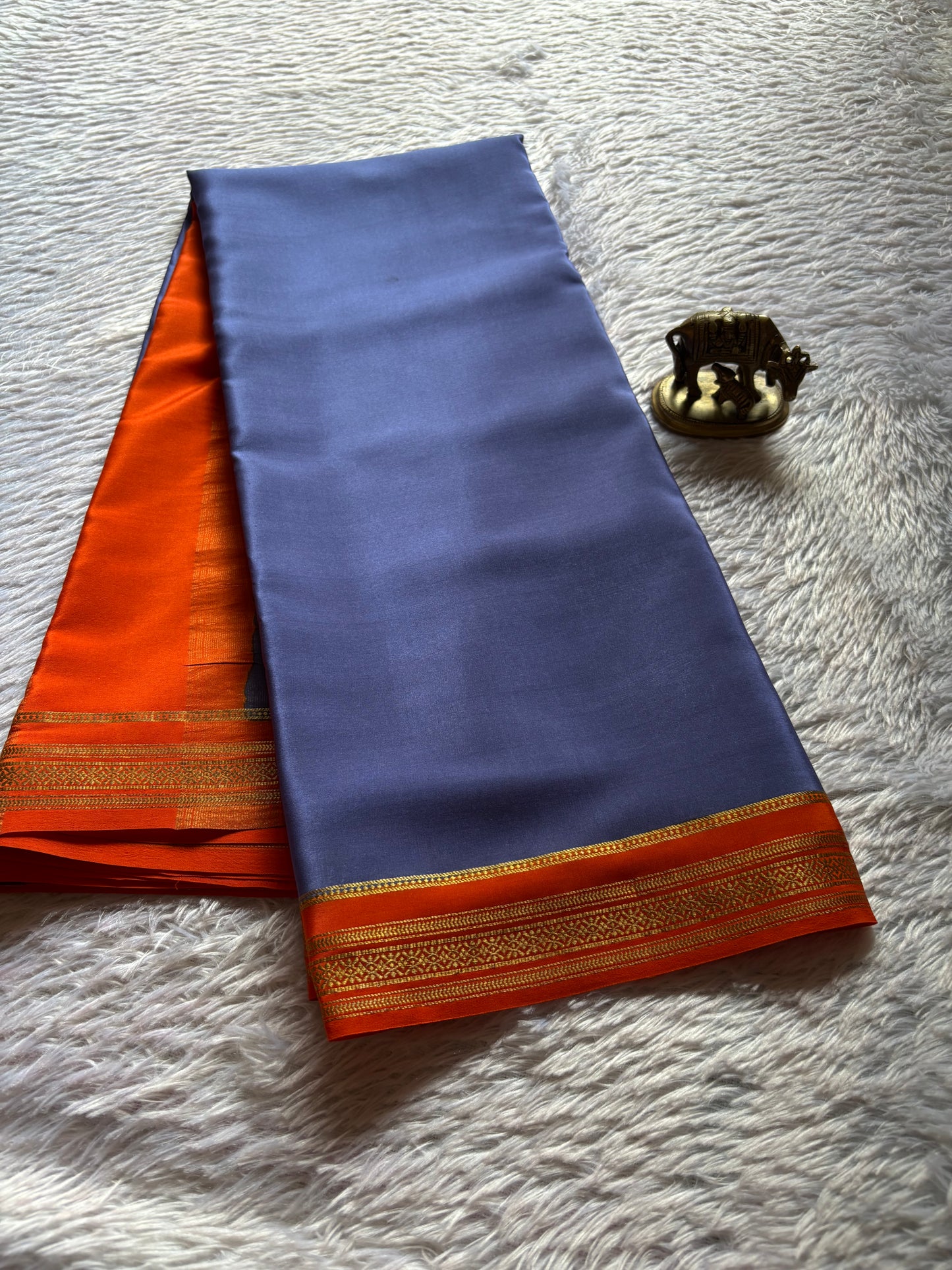 Shailaja (2D) : Bluish grey-orange