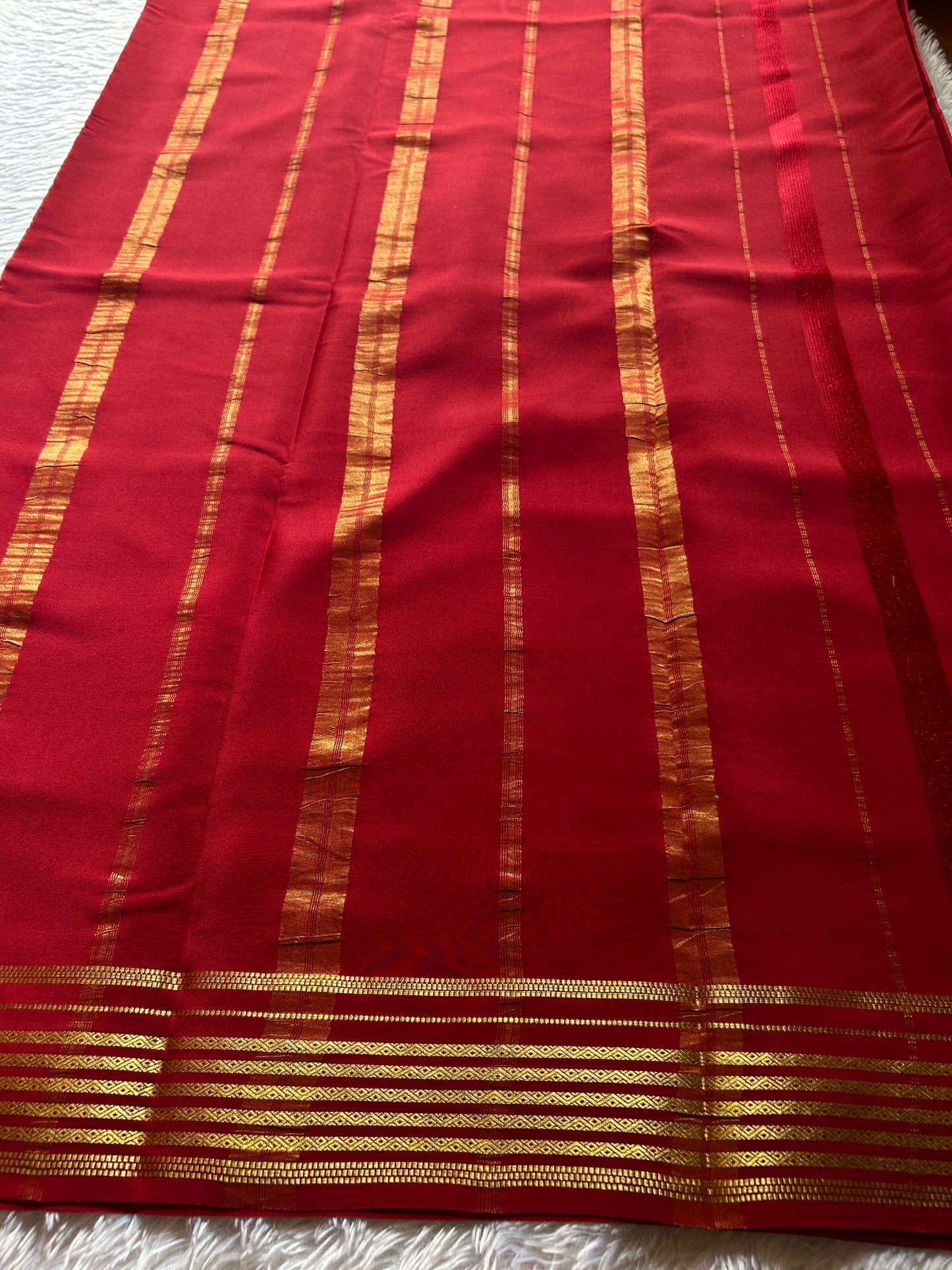 Sumana : Solid Maroon