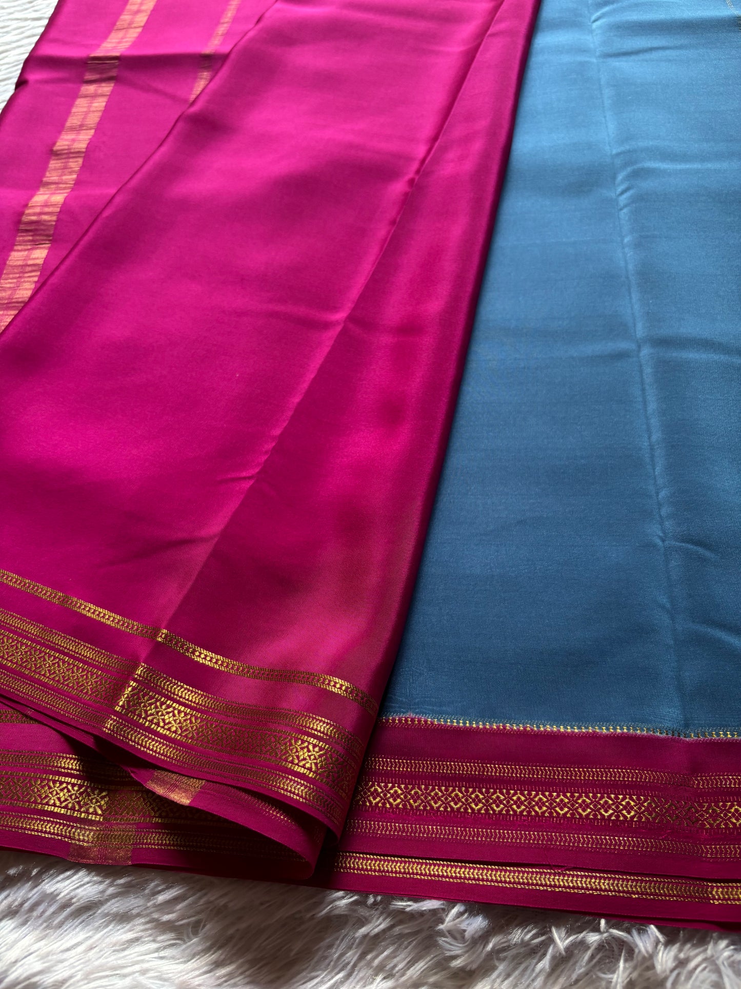 Shailaja (2D) : Steel blue-rani pink