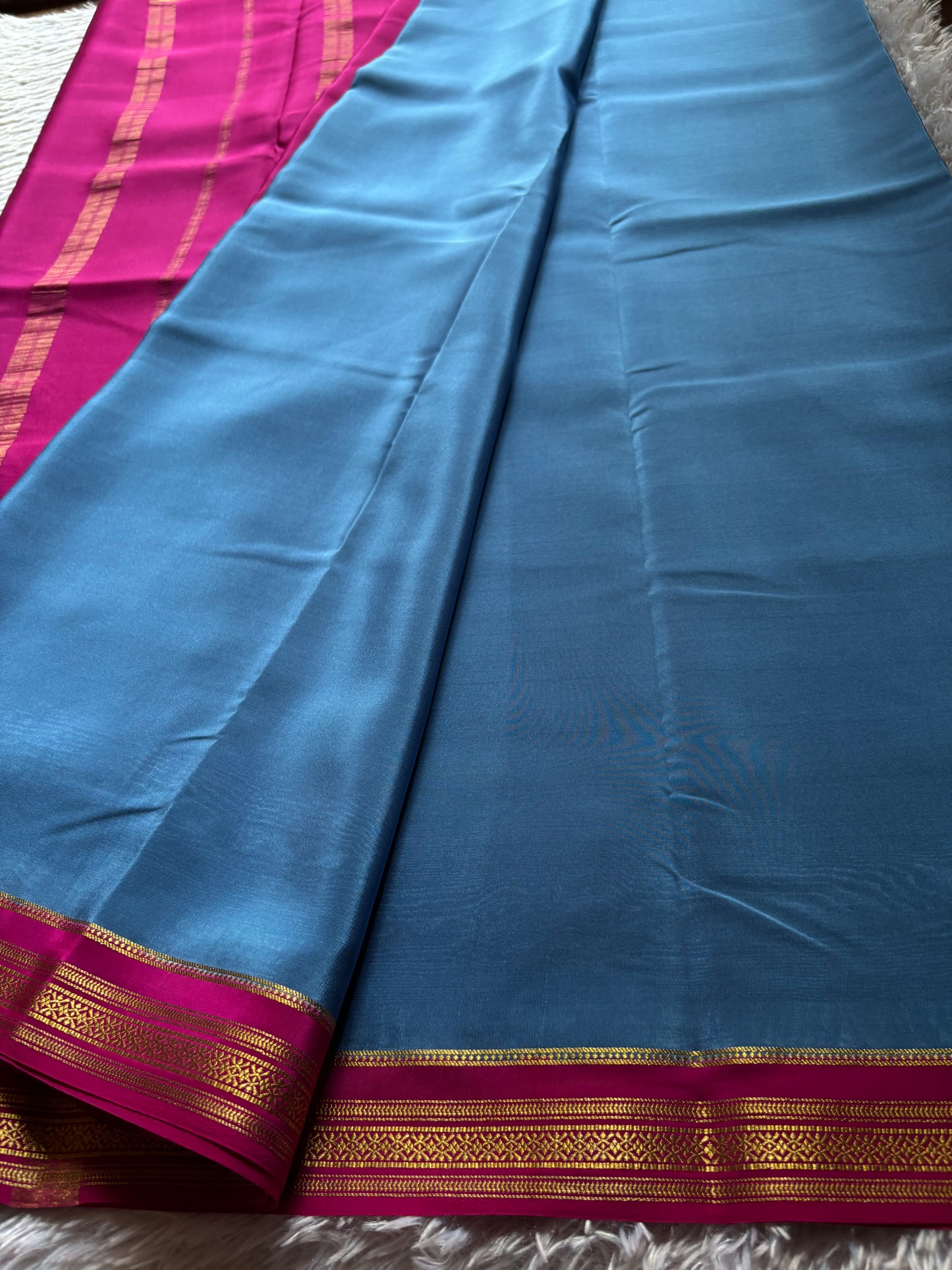 Shailaja (2D) : Steel blue-rani pink