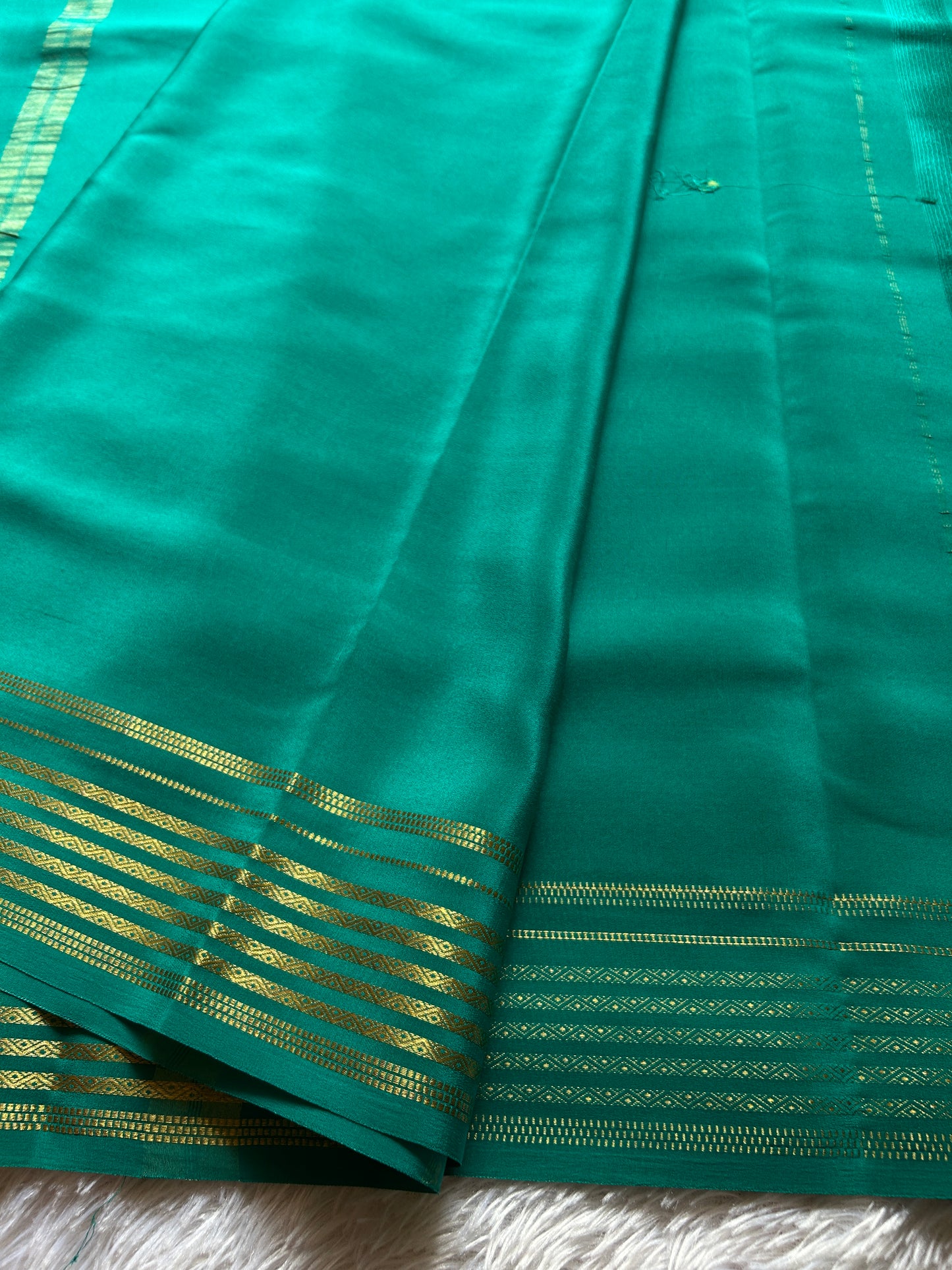 Sumana : Solid Rama green