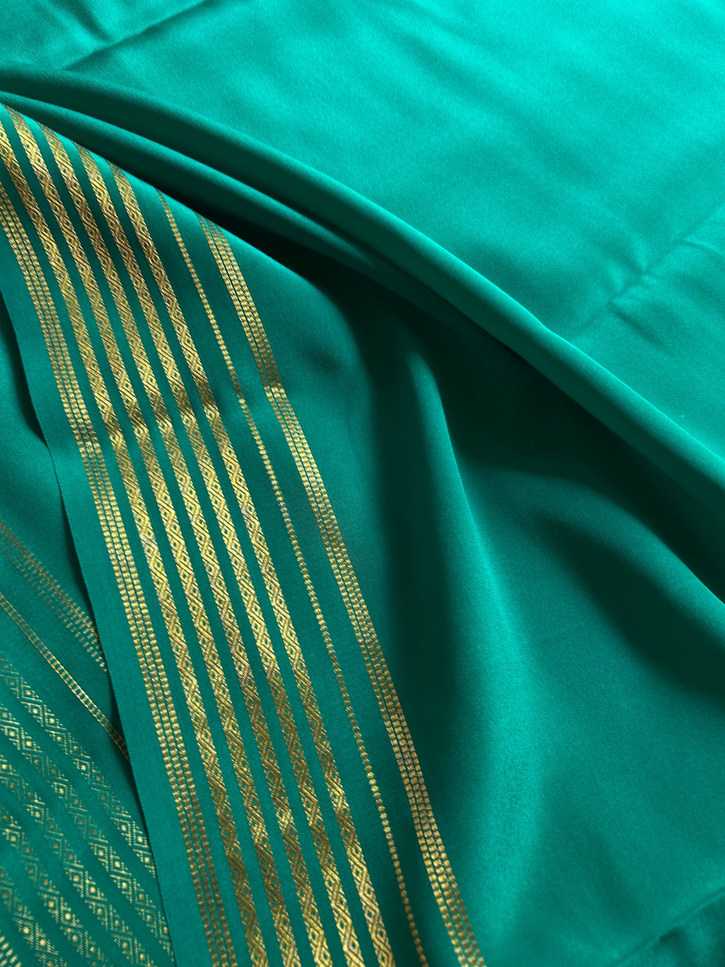 Sumana : Solid Rama green