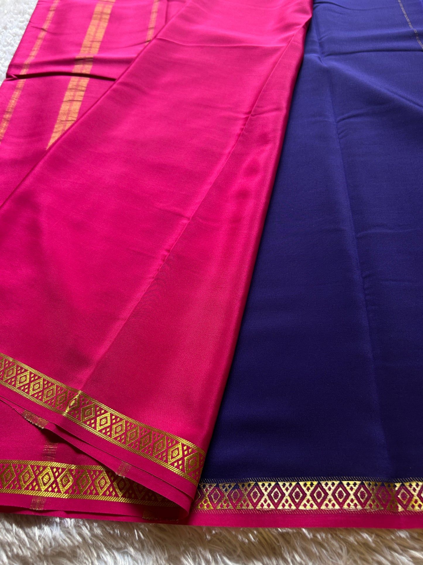 Nikhila (2D) : Navy blue-rani pink