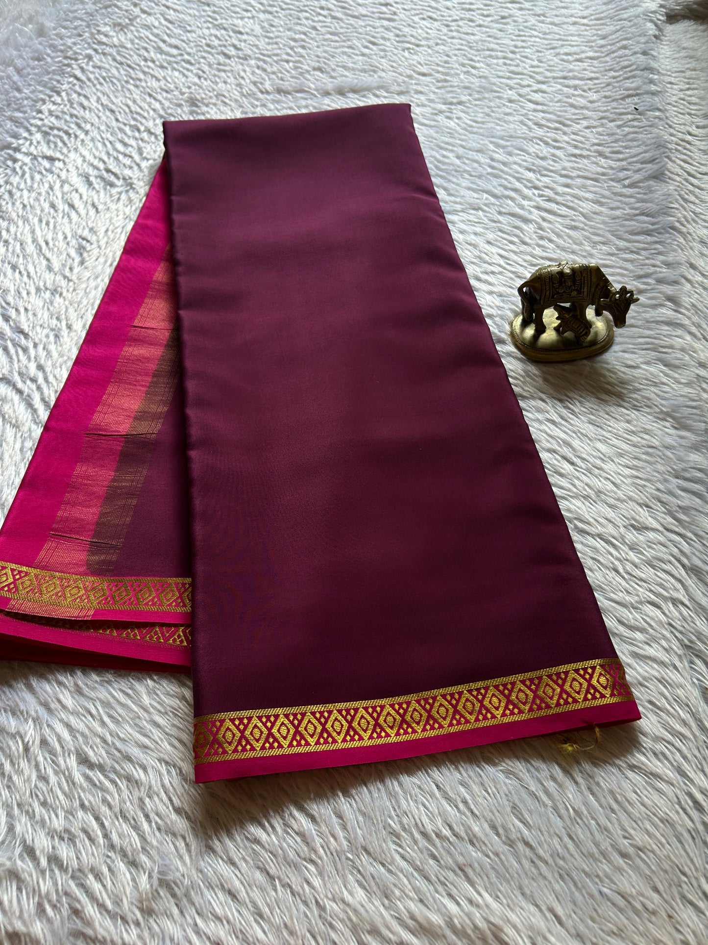 Nikhila (2D) : Wine-rani pink