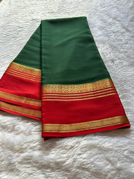 Daamini (2D): Bottle green-red