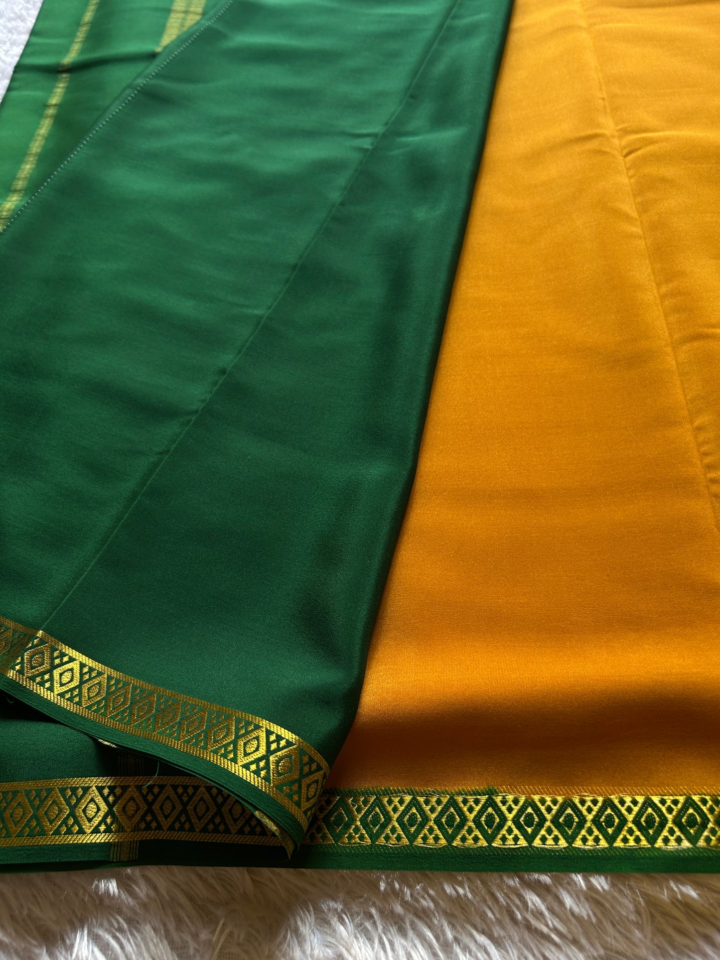 Nikhila (2D) : Golden yellow-bottle green