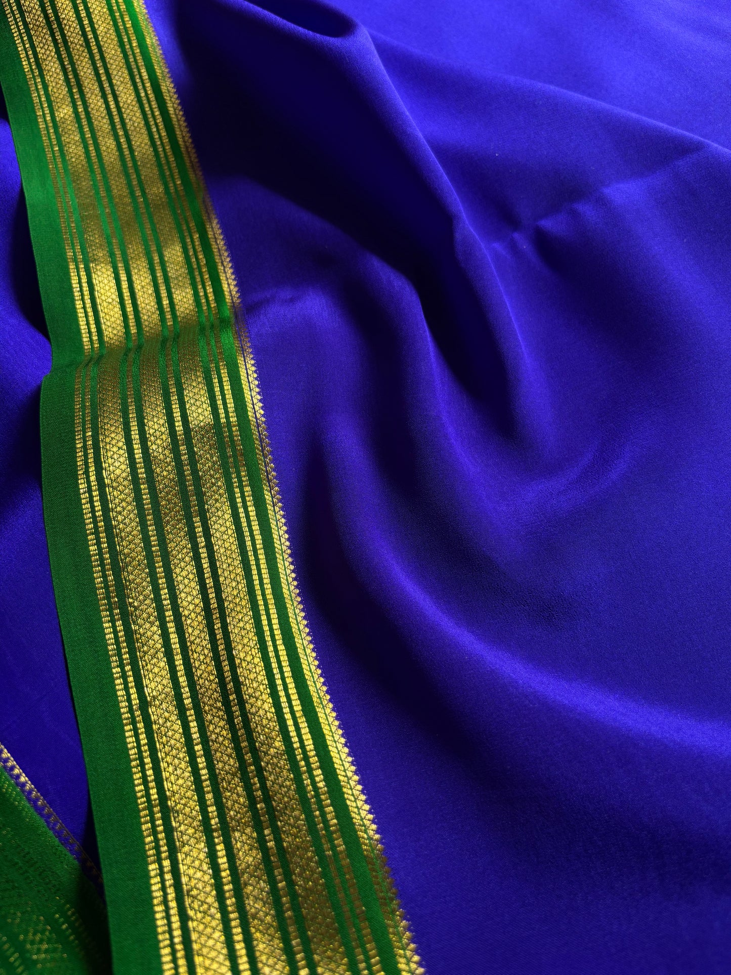 Ananya (2D) : Royal blue-bottle green