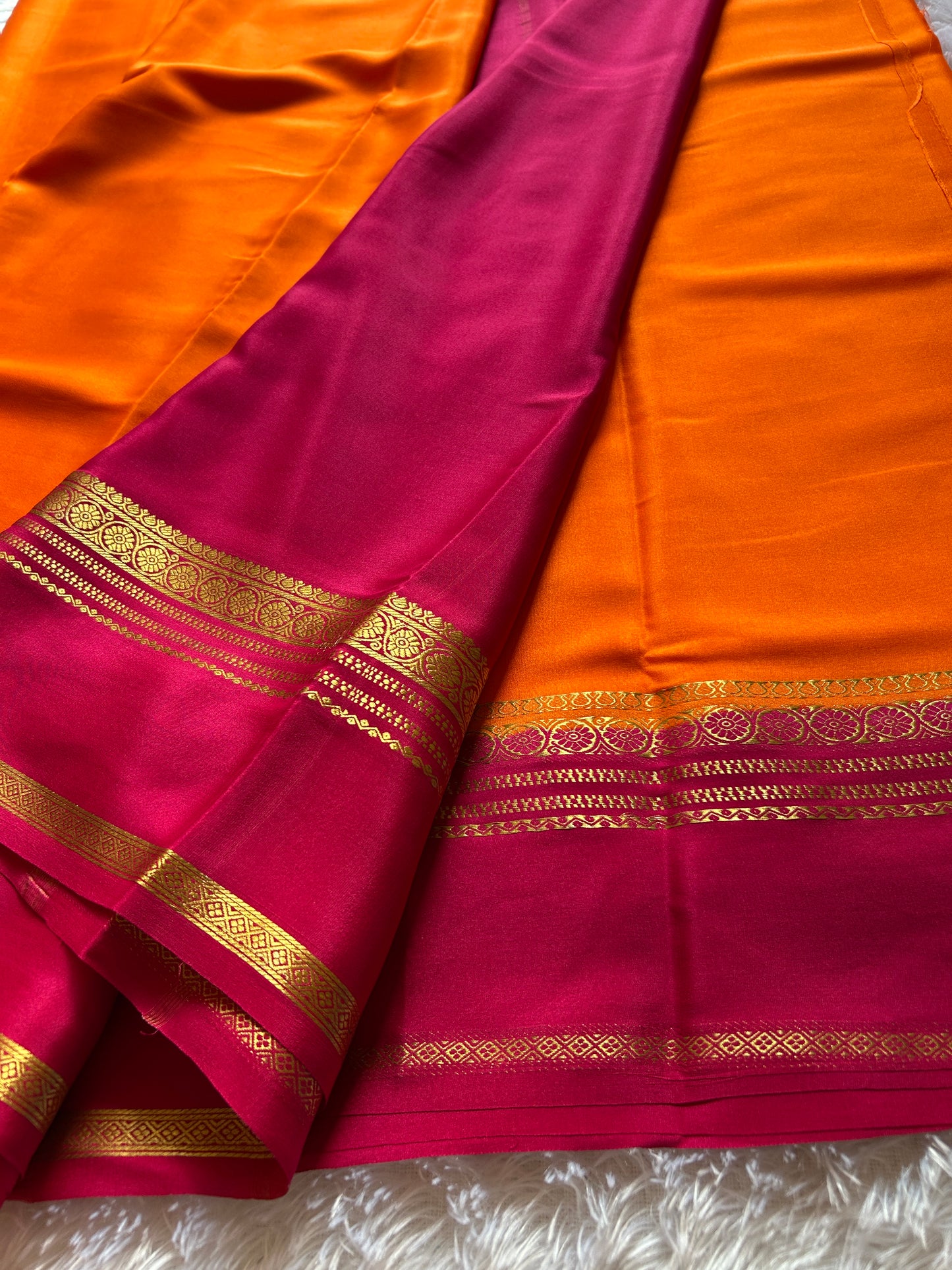 Daamini (2D): Orange-pink