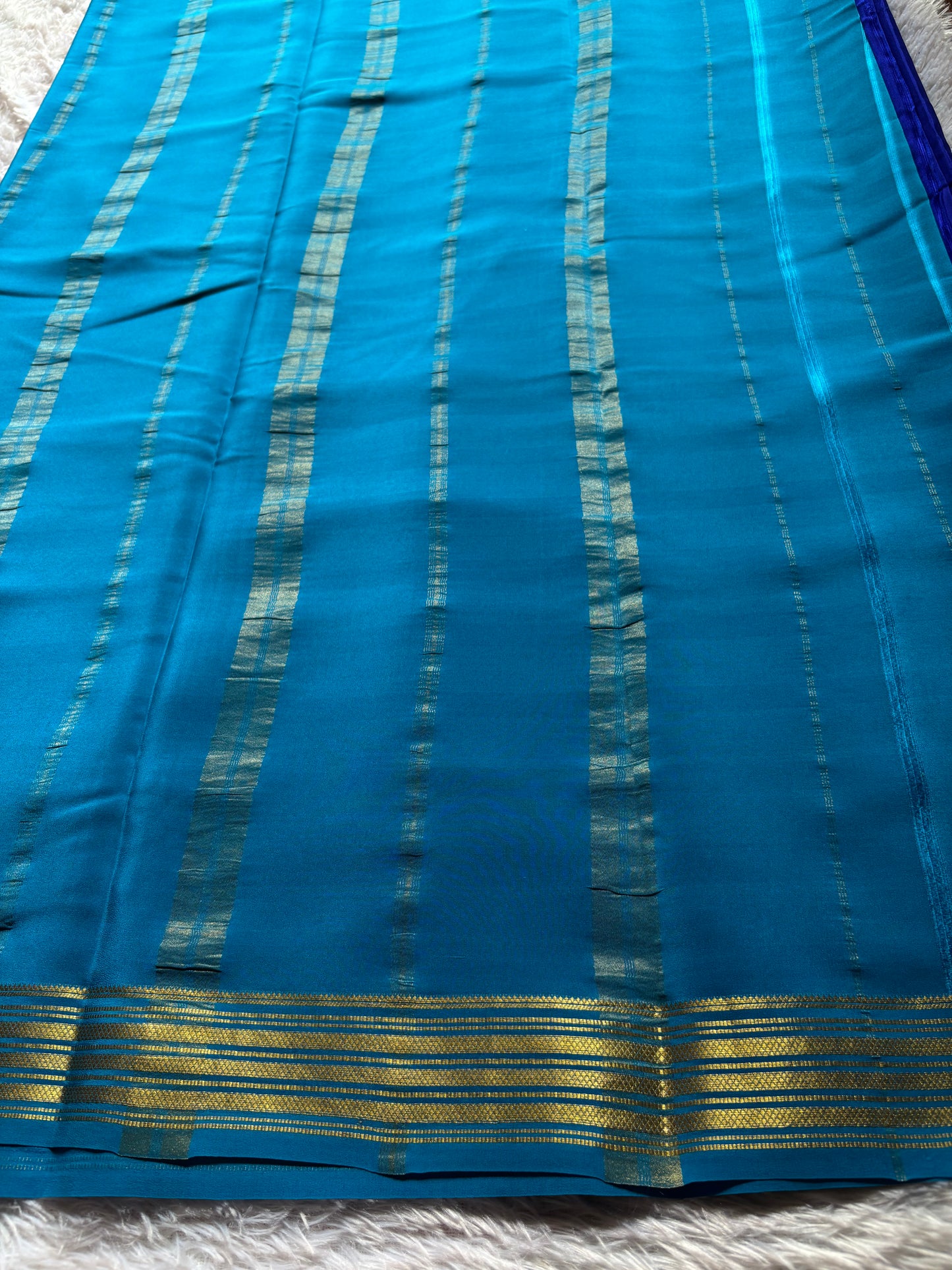 Ananya (2D) : Royal blue-ananda blue