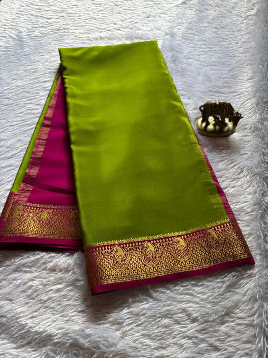 Swarna (2D) : Mehendi green-rani pink
