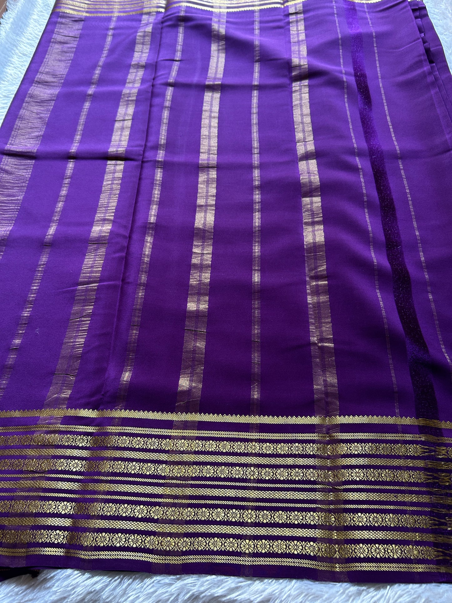 Parimala : Solid Deep violet