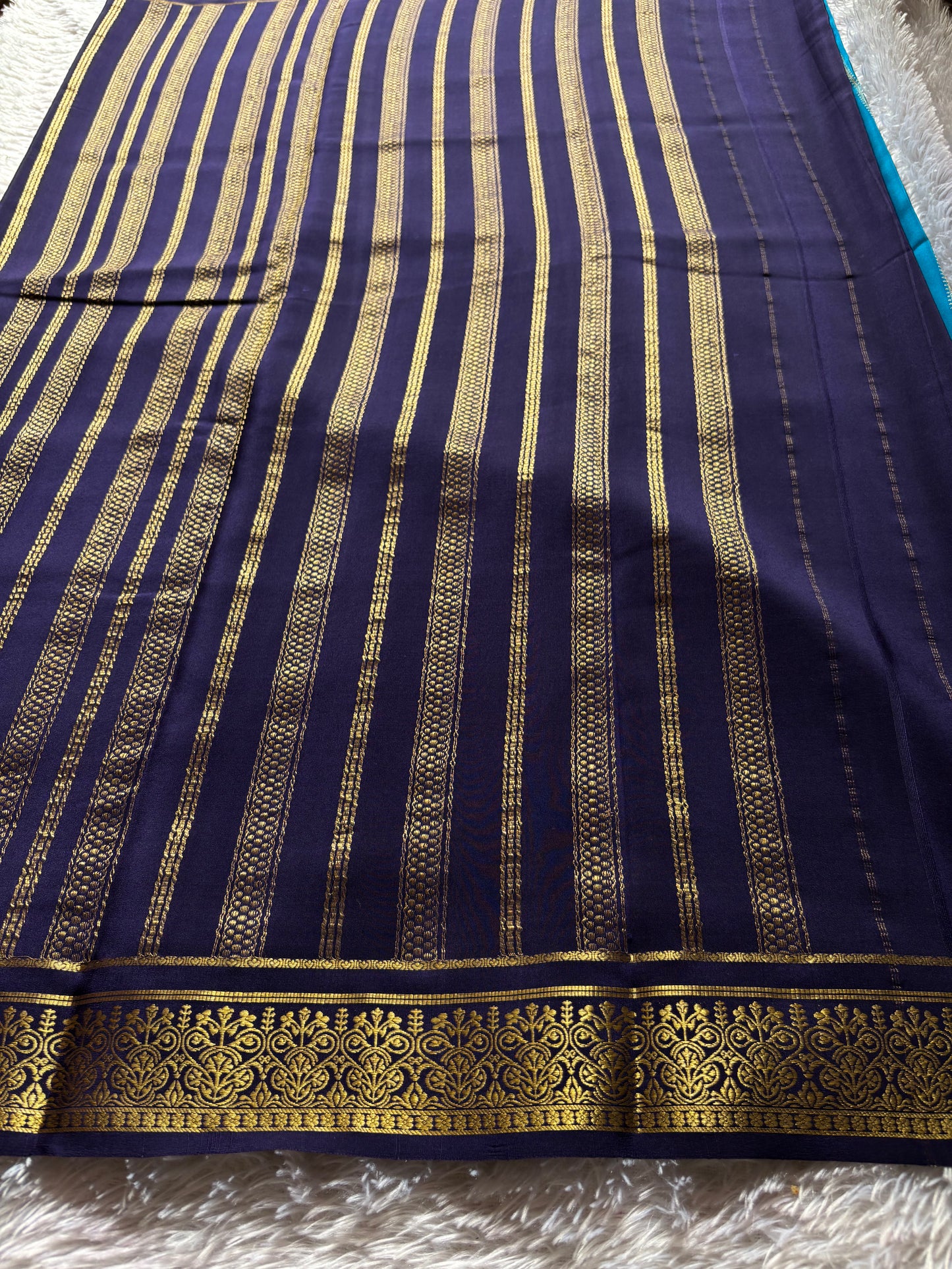 Anila (2D) : Ananda blue-black