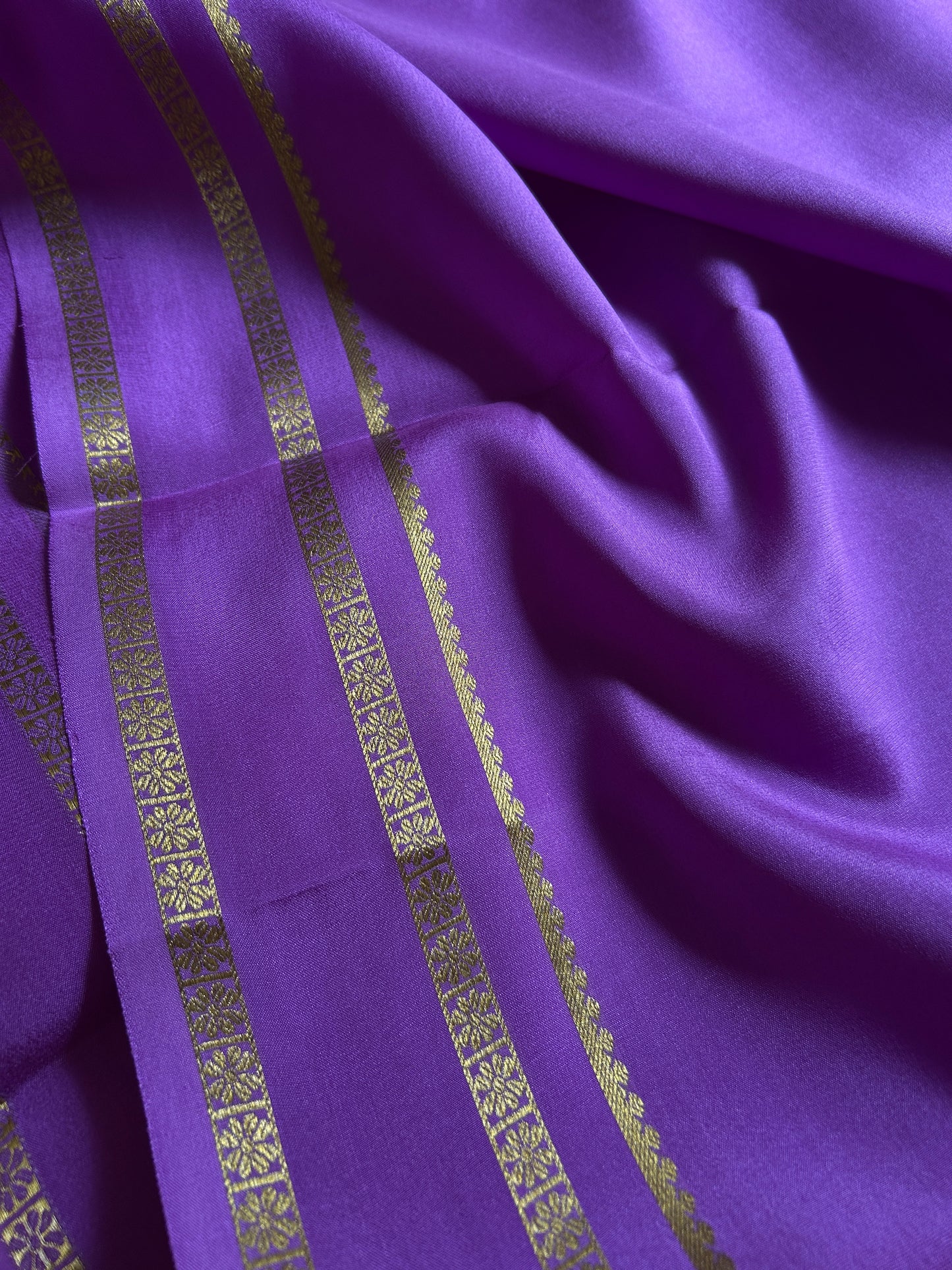 Gagana : Solid Lavender