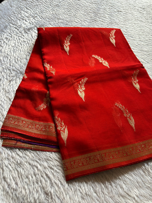 Soft Organza : Solid Red