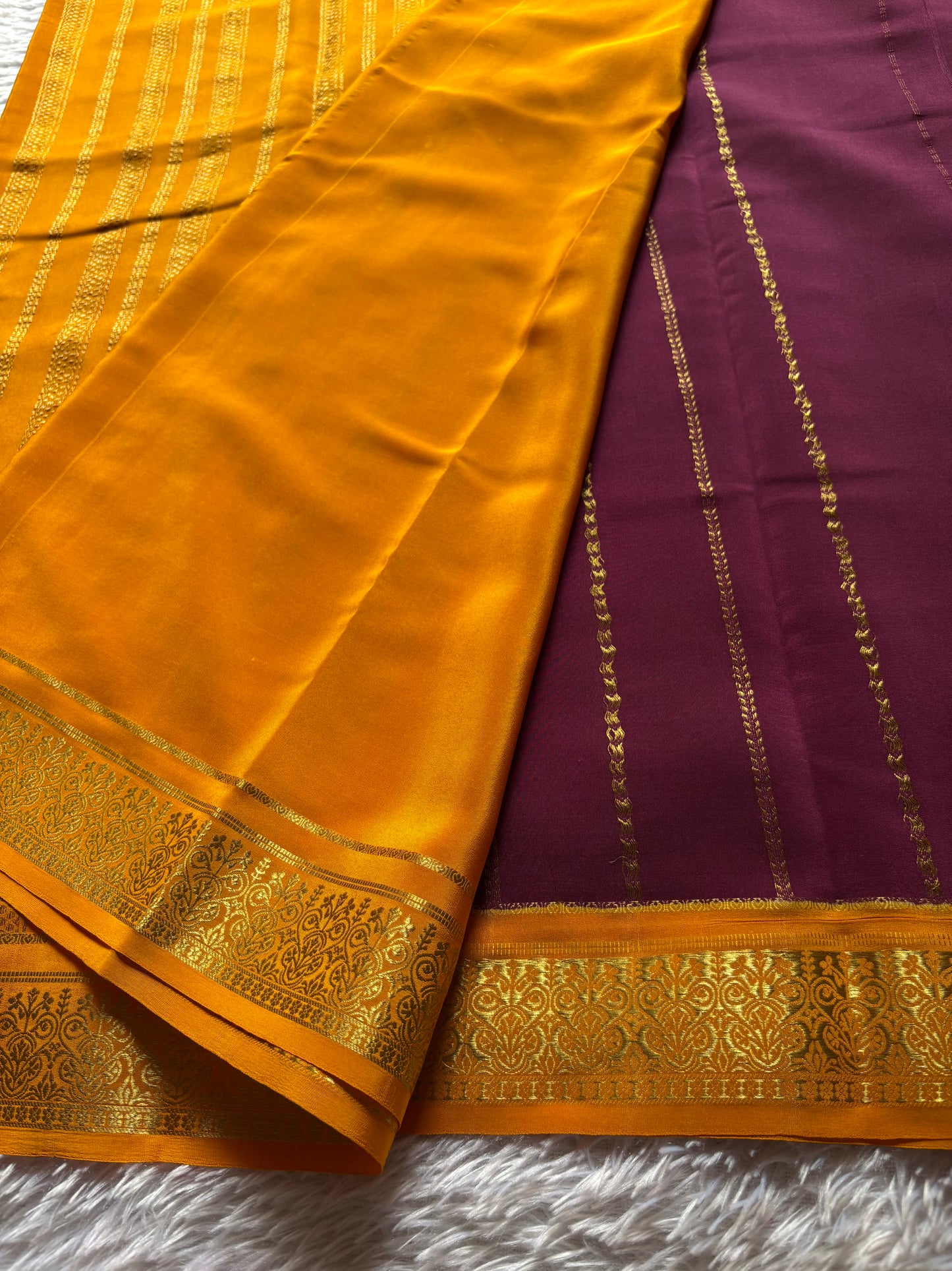 Anila (2D) : Maroon-golden yellow