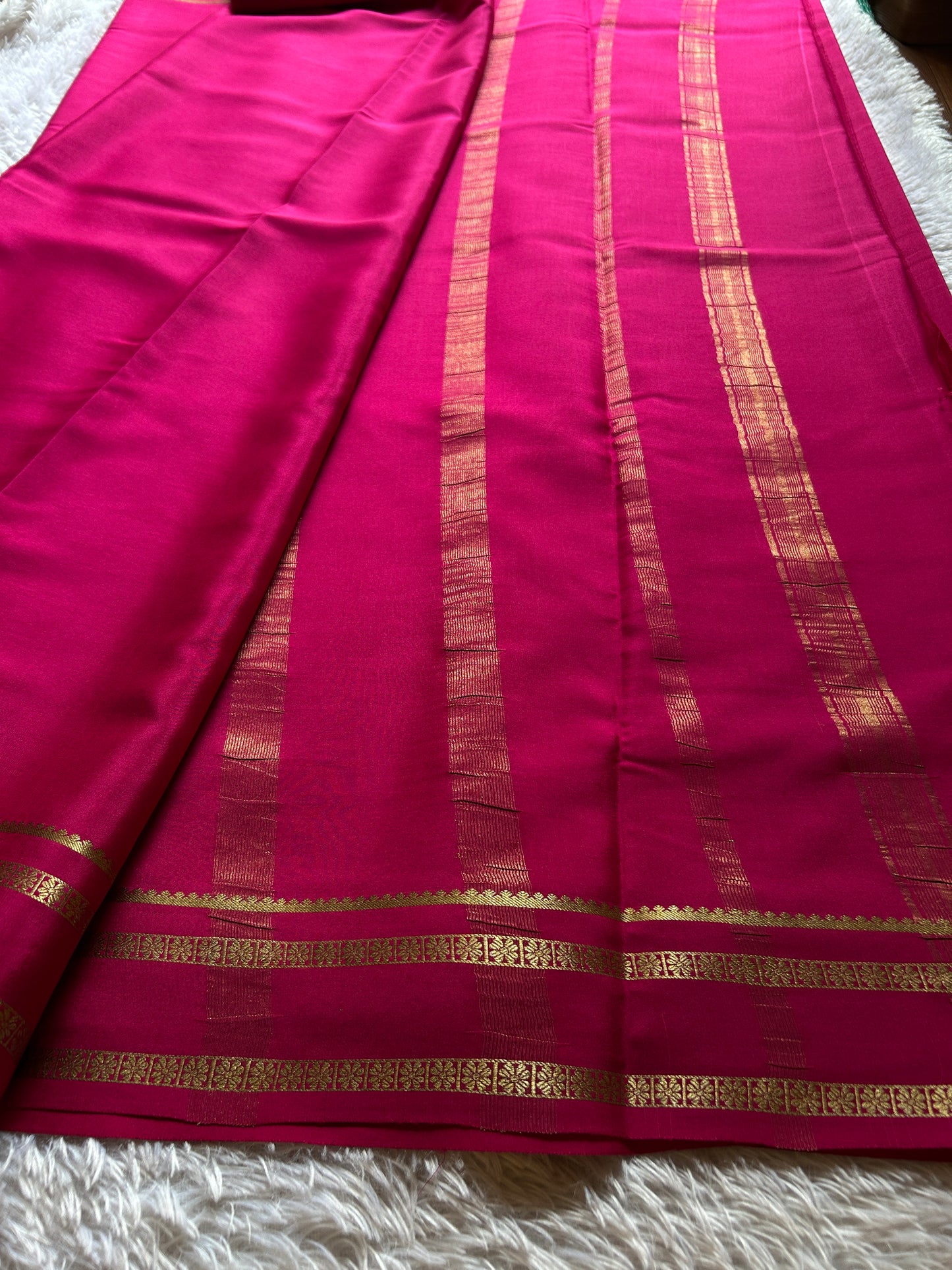 Gagana : Solid Rani pink