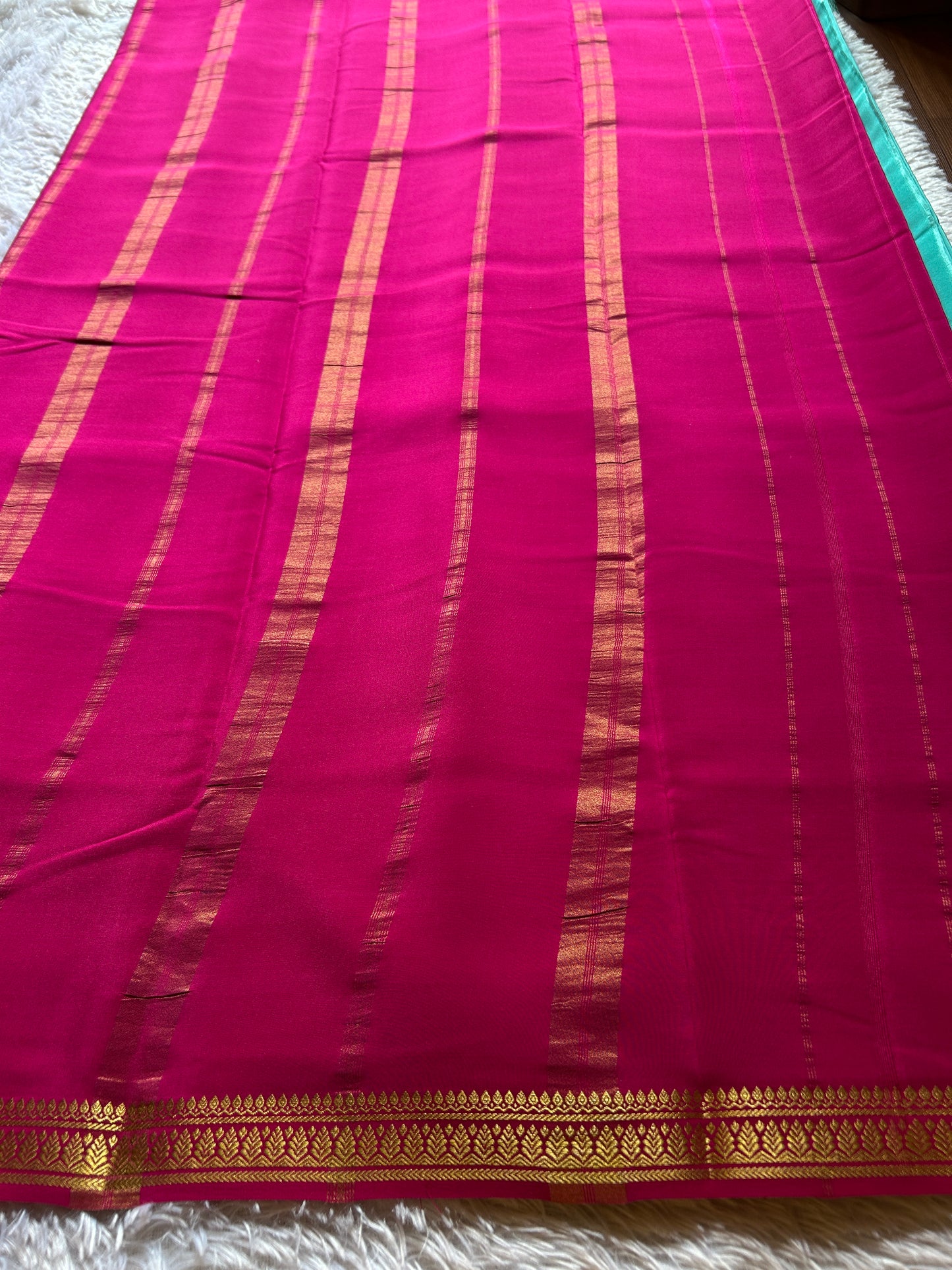 Jyothi (2D) : Sea blue-rani pink
