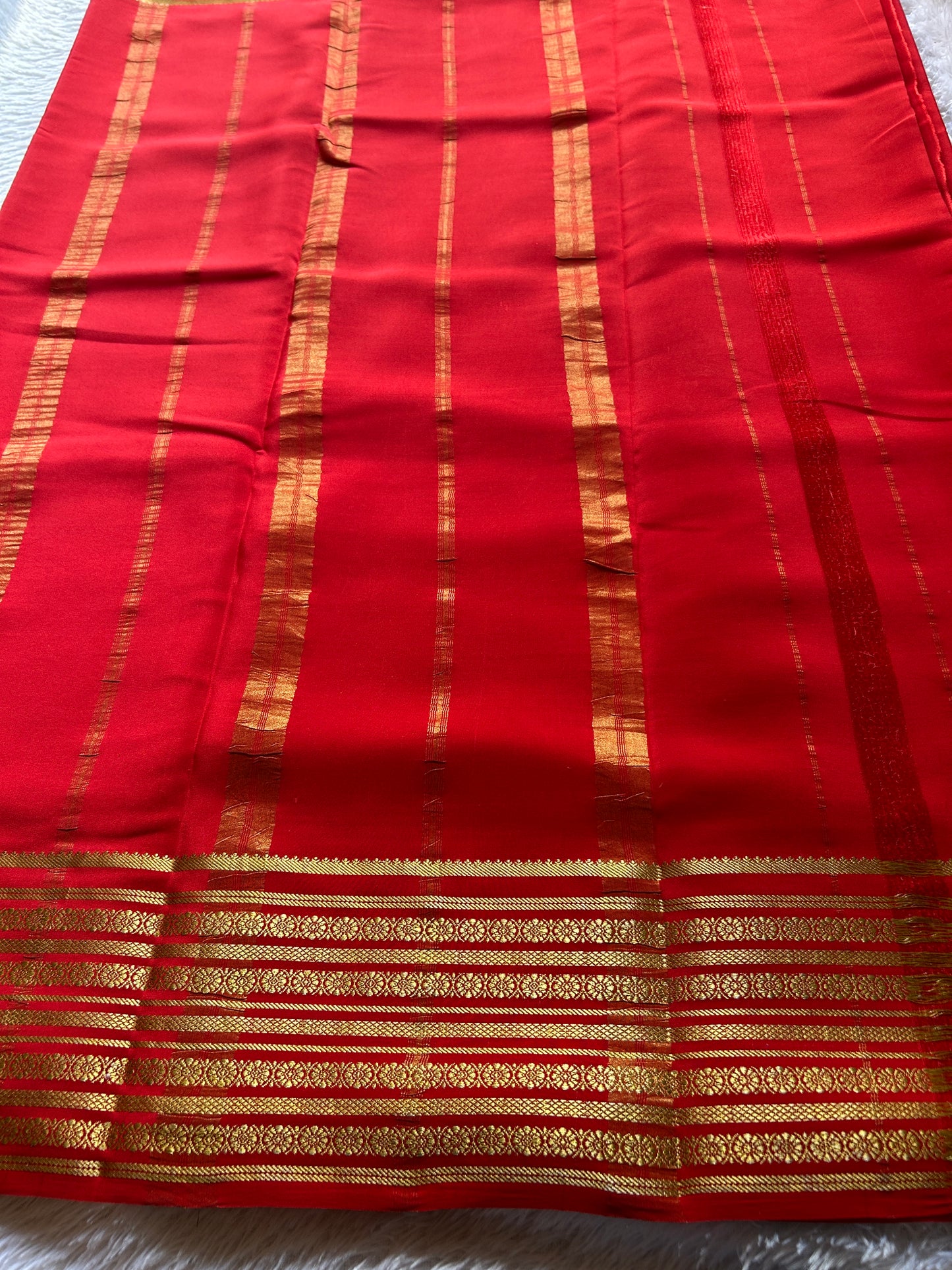 Parimala : Solid Red