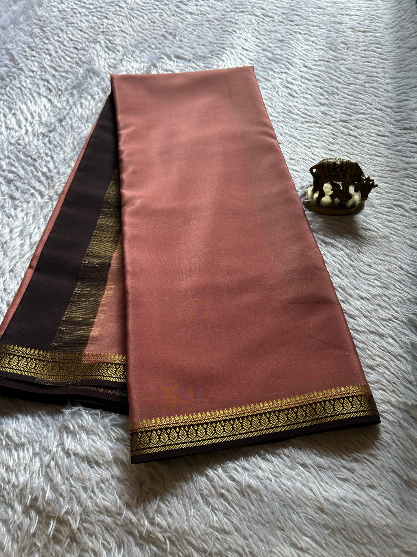 Jyothi (2D) : Dusty rose-brown
