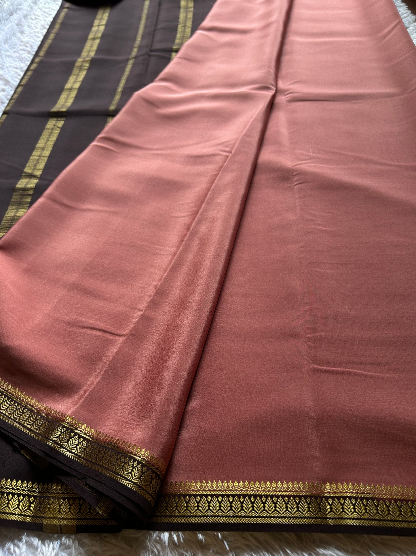 Jyothi (2D) : Dusty rose-brown