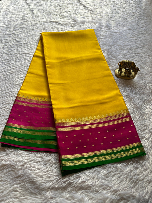Drishti (3D) : Golden yellow-pink-green