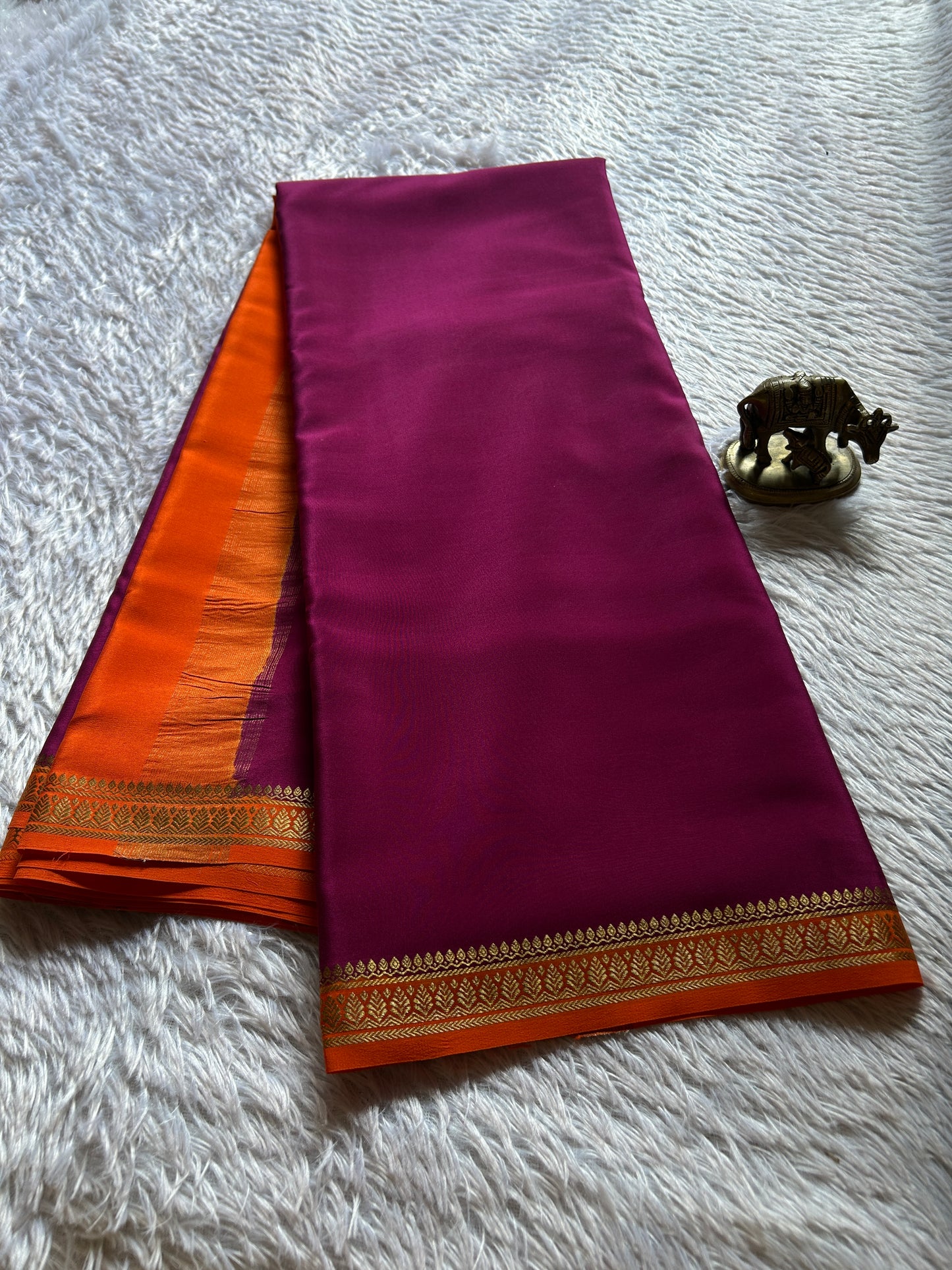 Jyothi (2D) : Dark magenta-orange