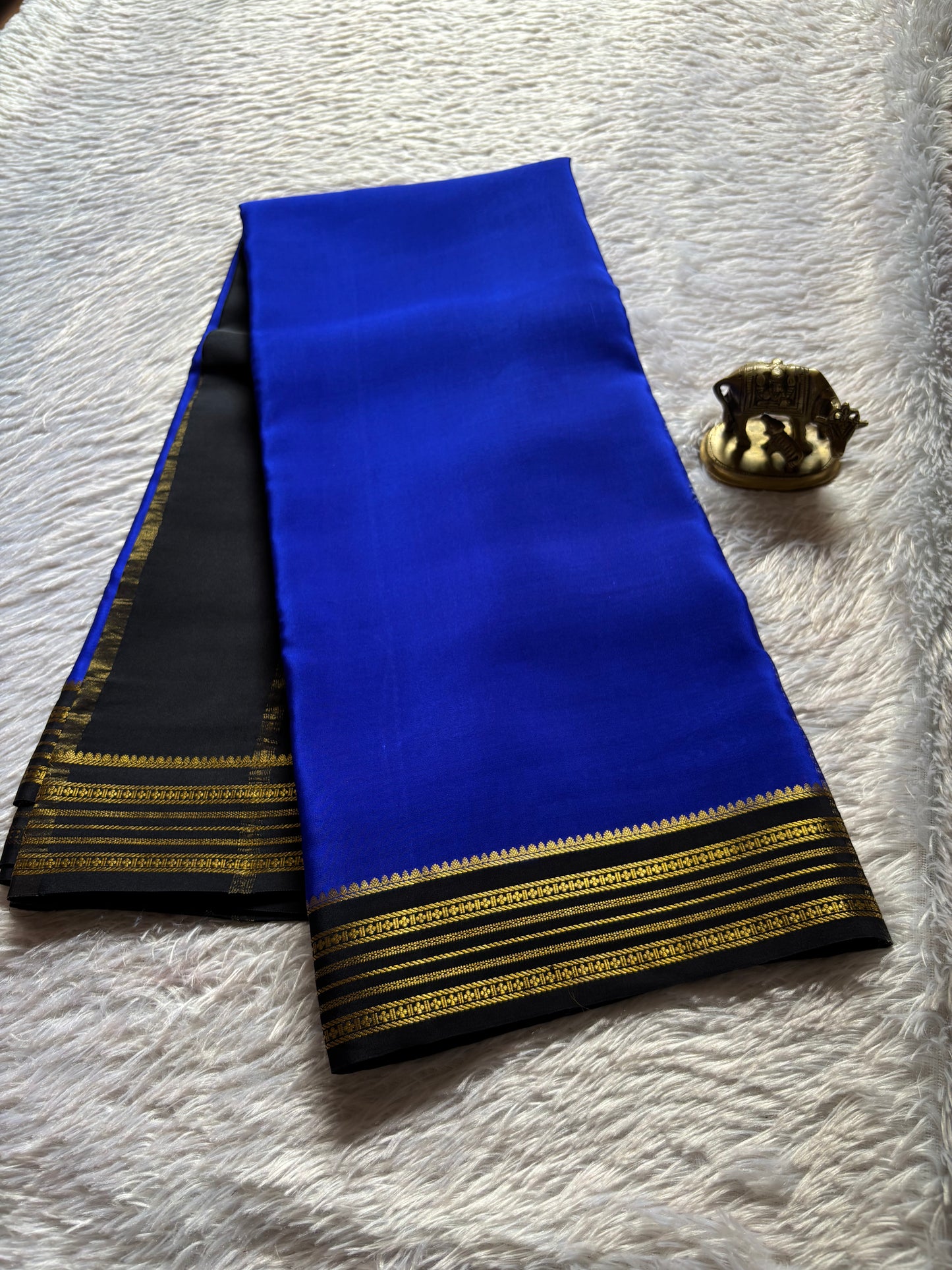 Shivani (2D) : Royal blue-black