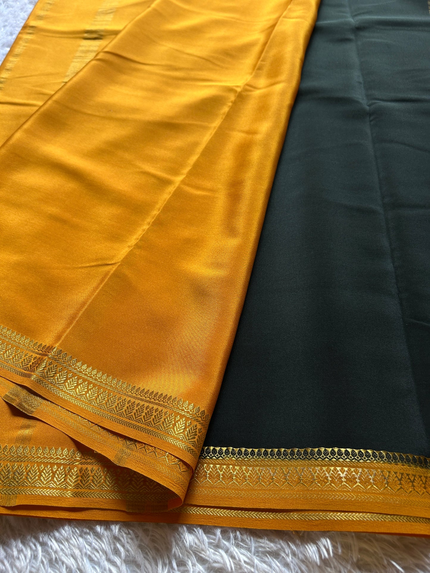 Jyothi (2D) : Black-golden yellow
