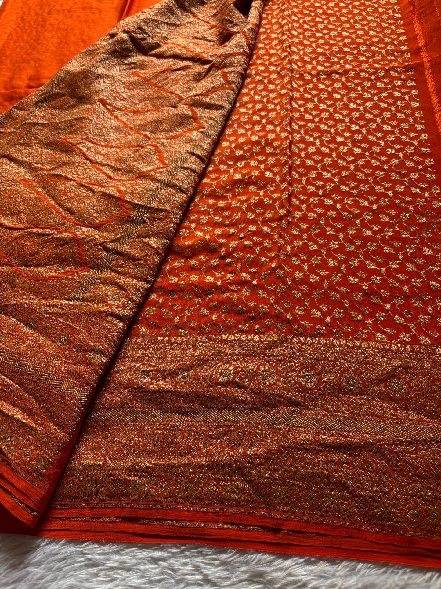 Nadhiya : Solid Orange