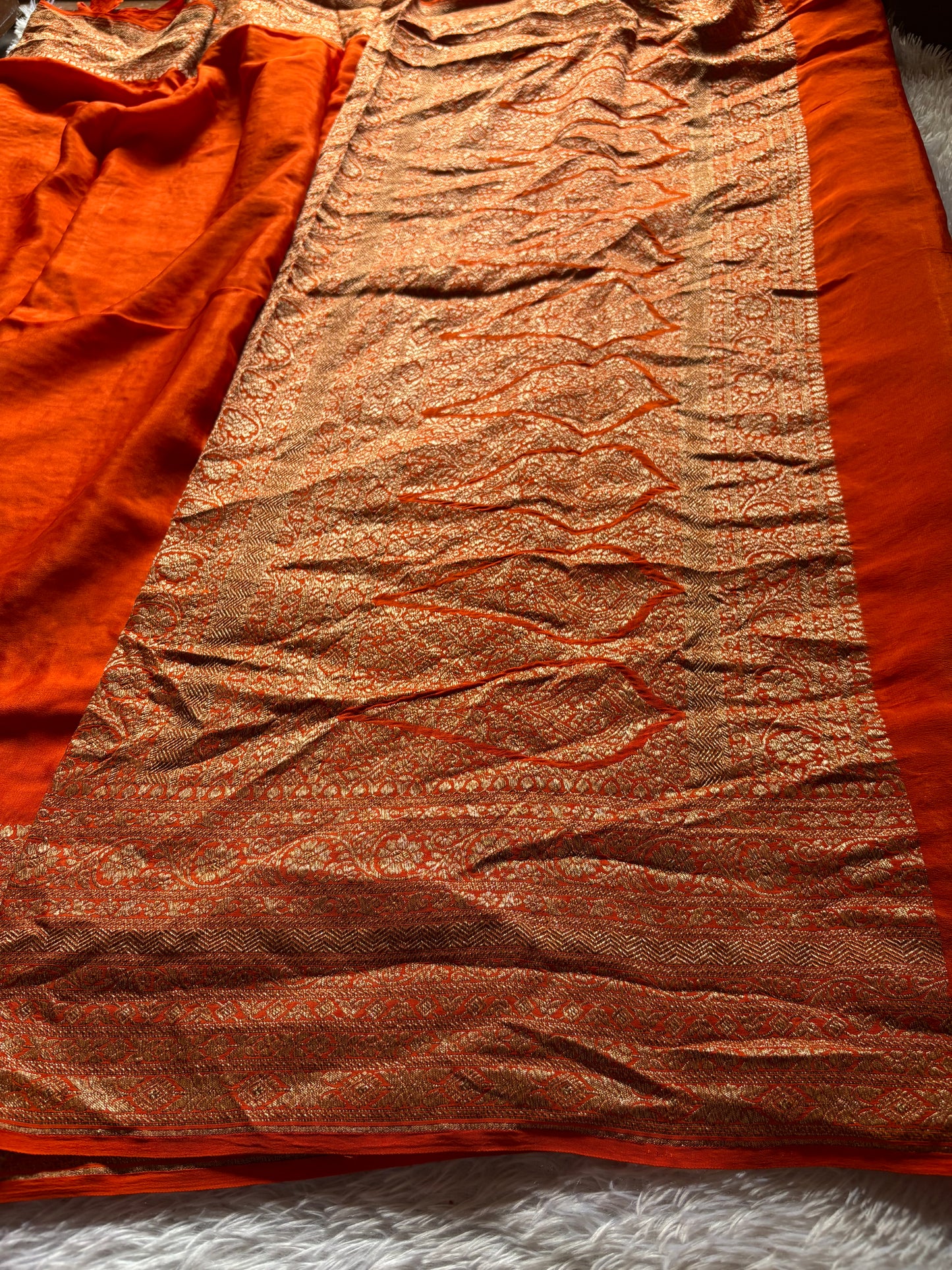 Nadhiya : Solid Orange